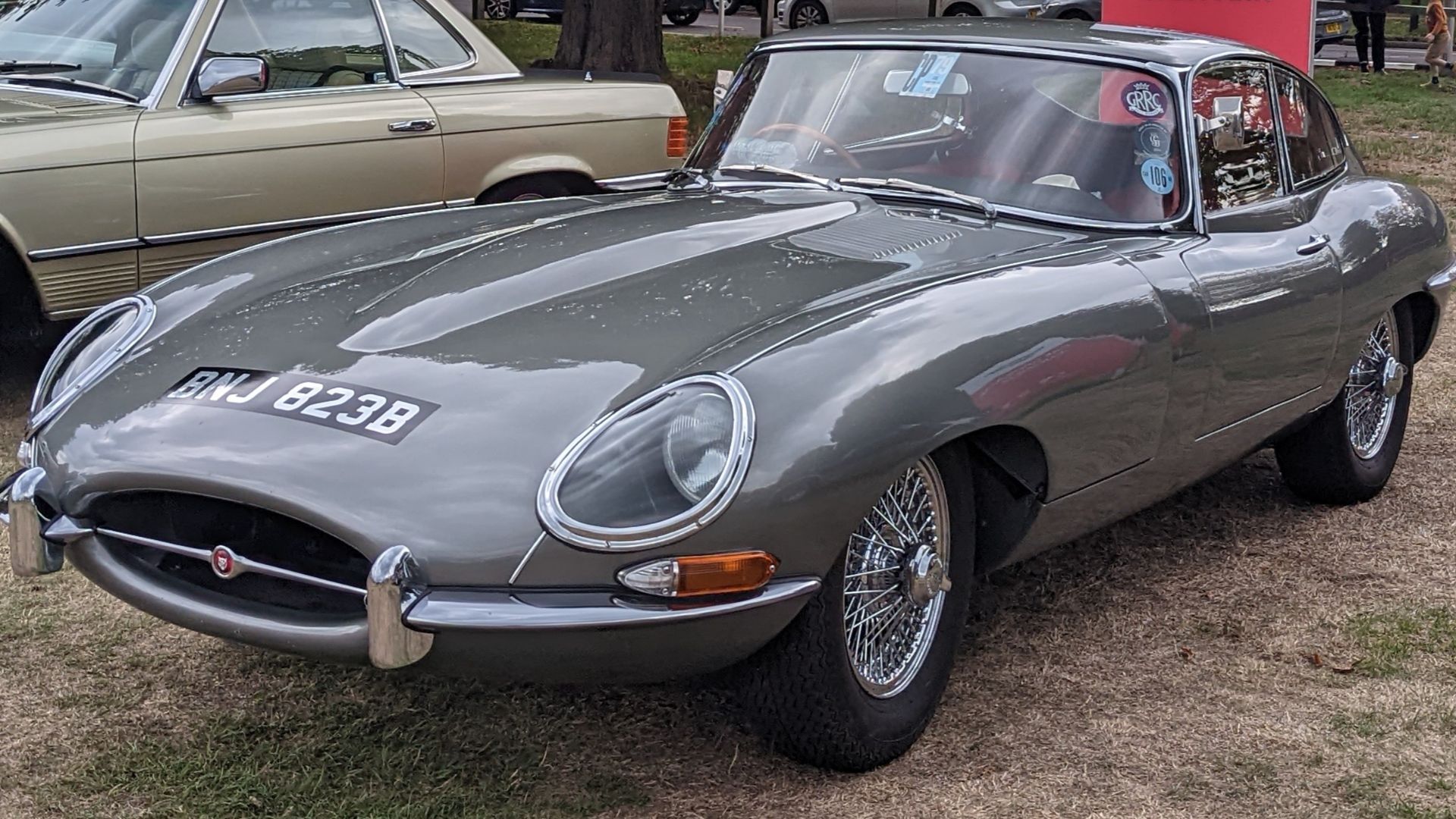 File:1964 Jaguar E-Type 1.jpg
