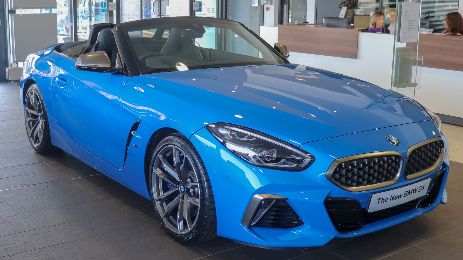 File:2019 BMW Z4 M40i Front.jpg