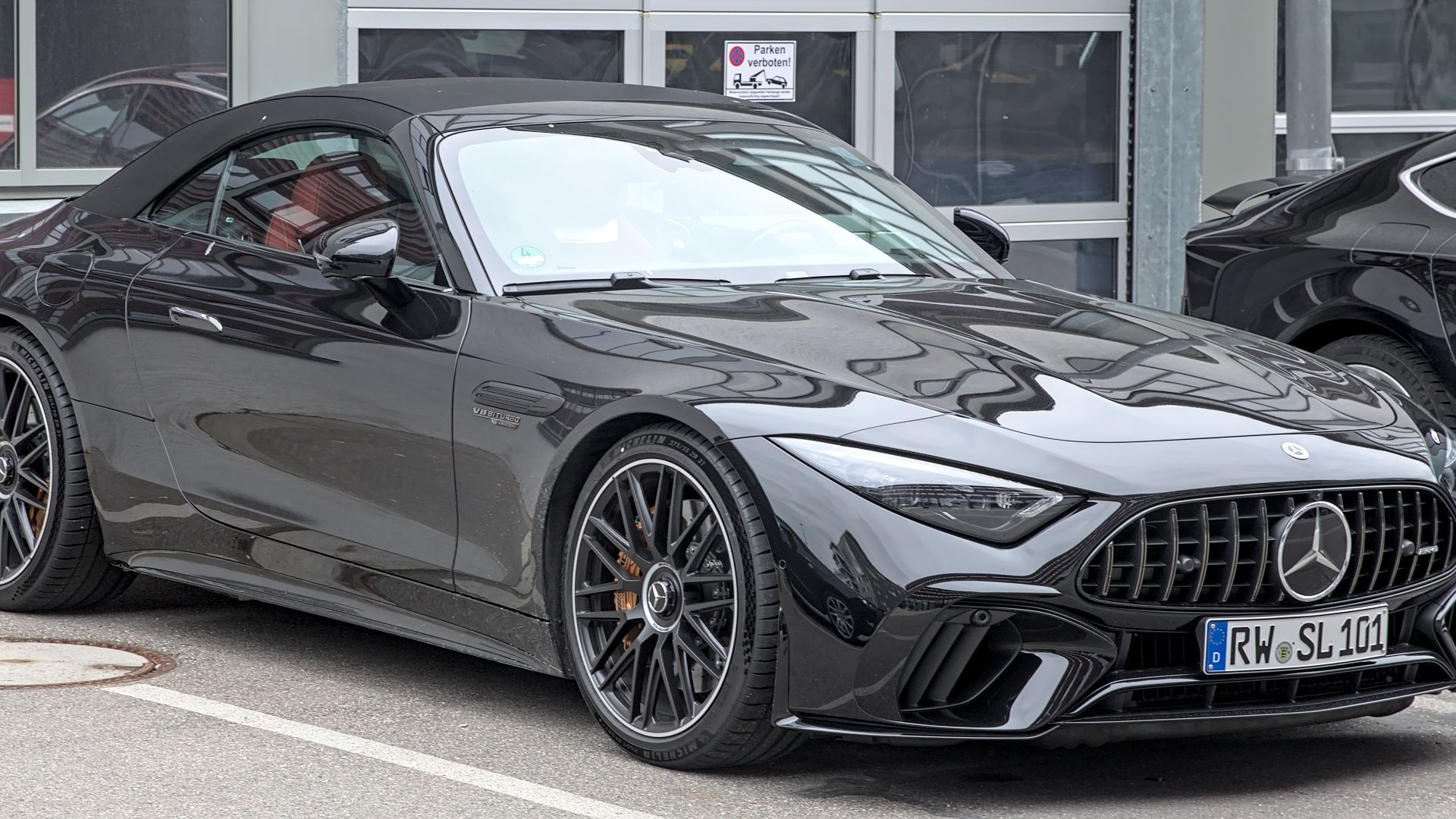 File:Mercedes-AMG SL 63 (R232) 1X7A7444.jpg