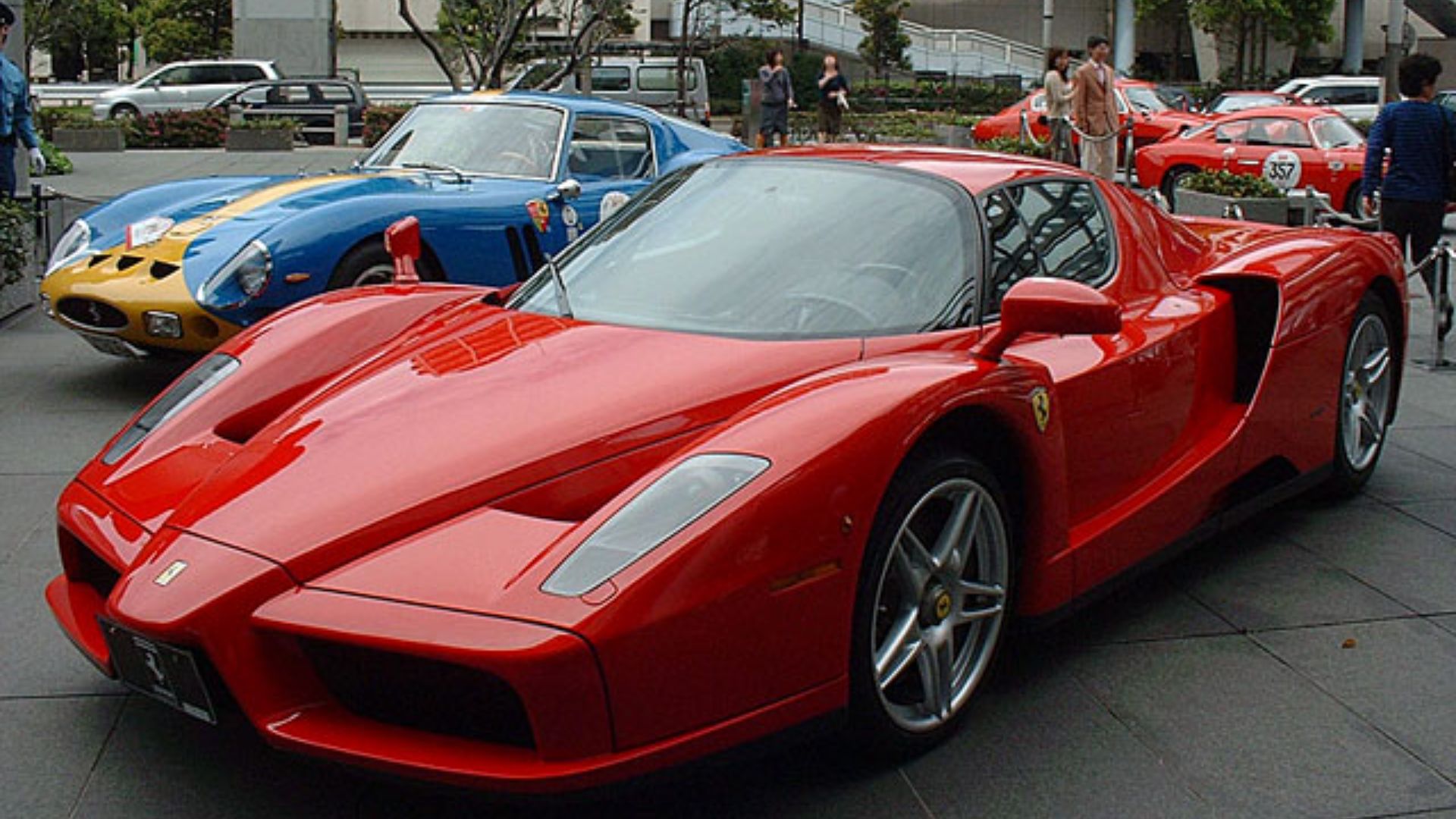 File:Enzo FerRari.jpg