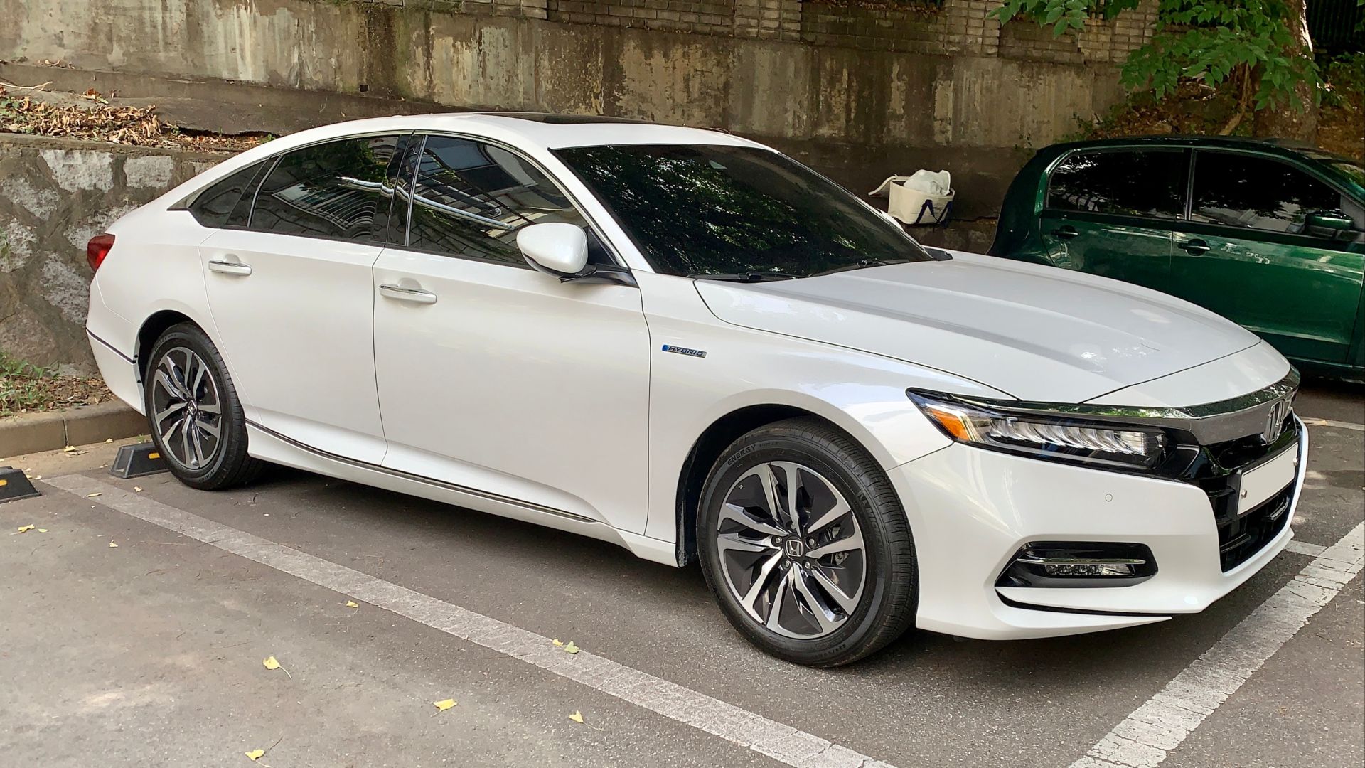 File:0 Honda Accord Hybrid (2017).jpg