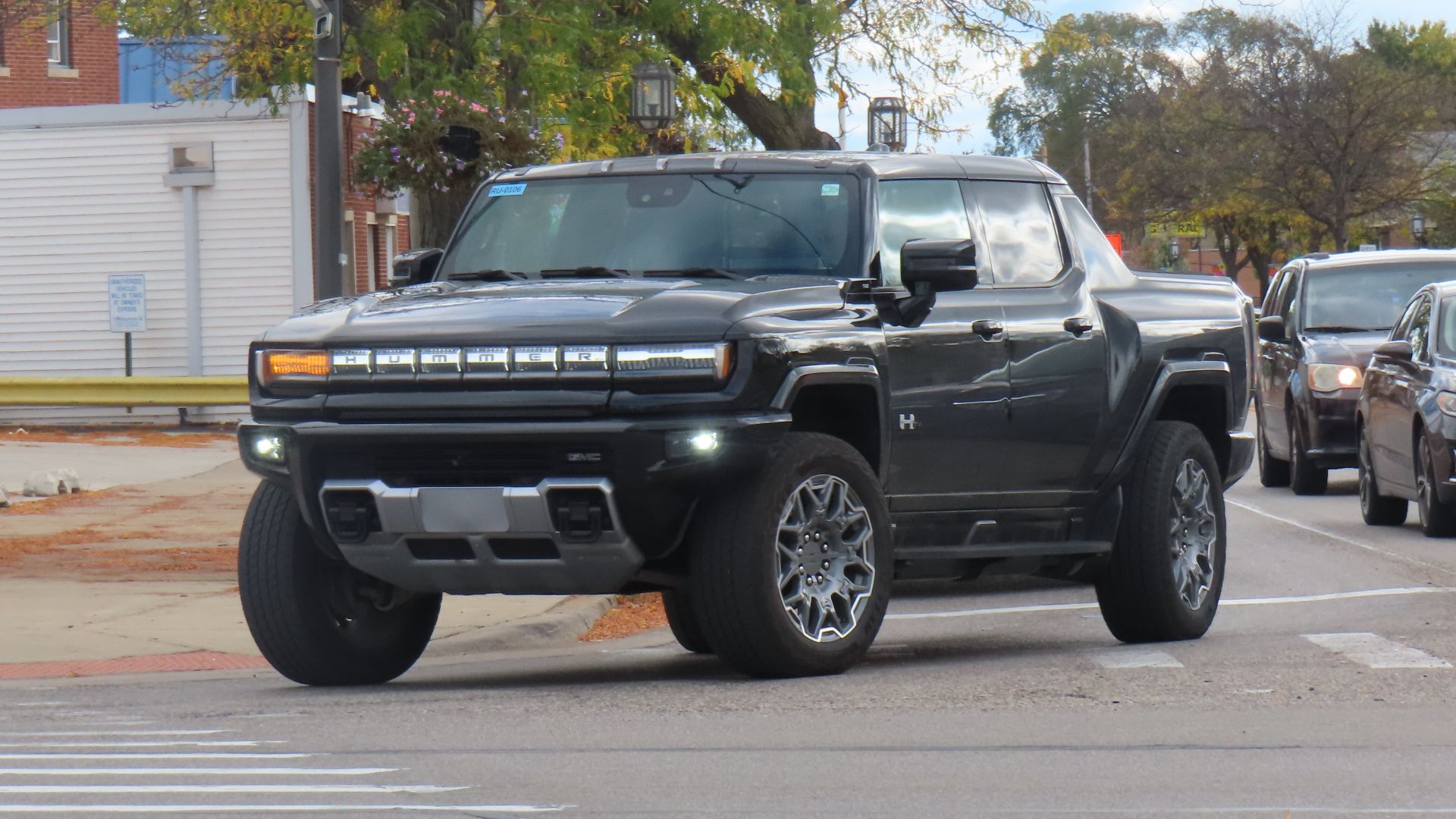 File:2022 GMC Hummer EV Truck (Black).jpg