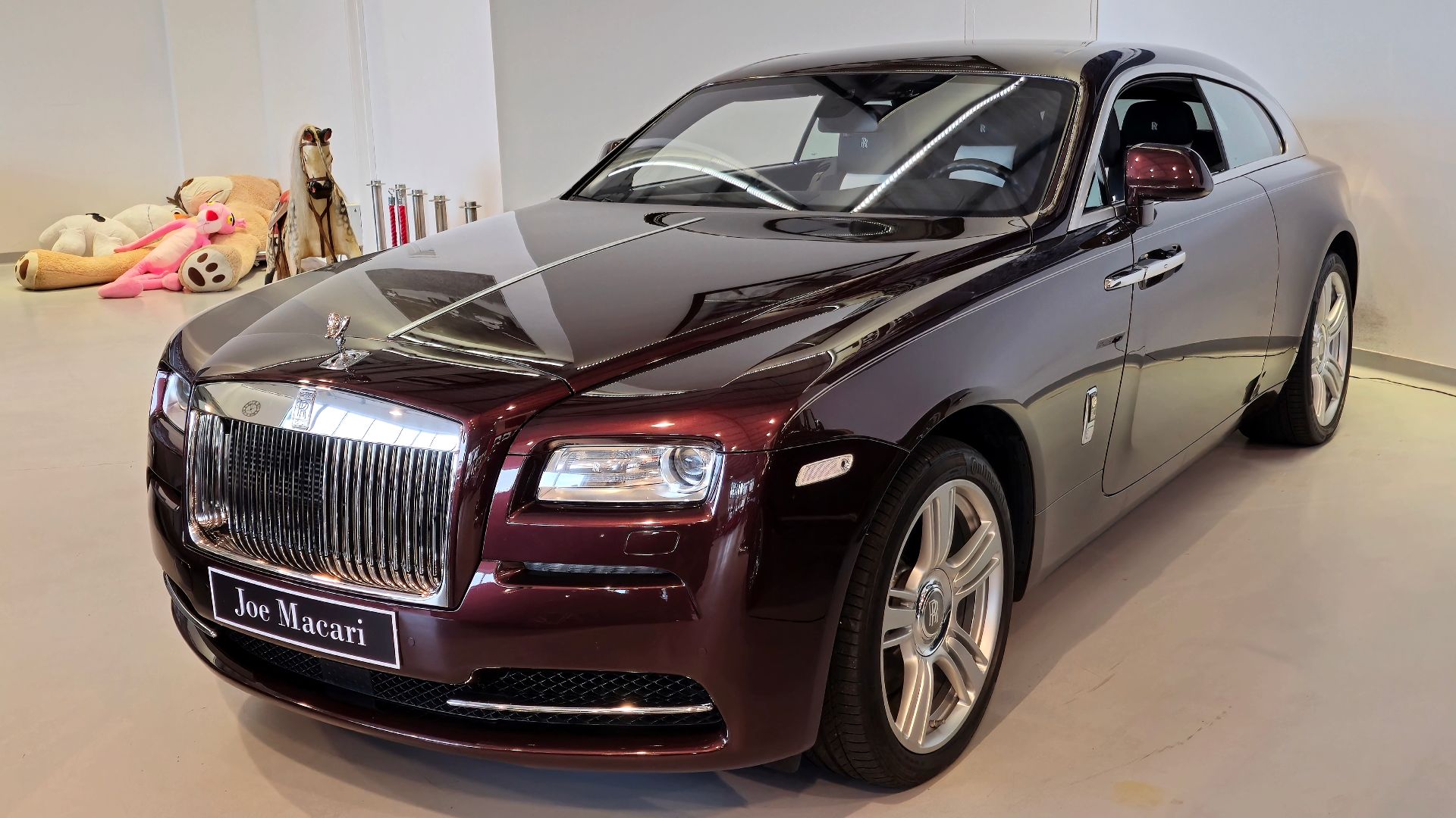 File:2020 Rolls-Royce Wraith Silver Spectre Shooting Brake.jpg