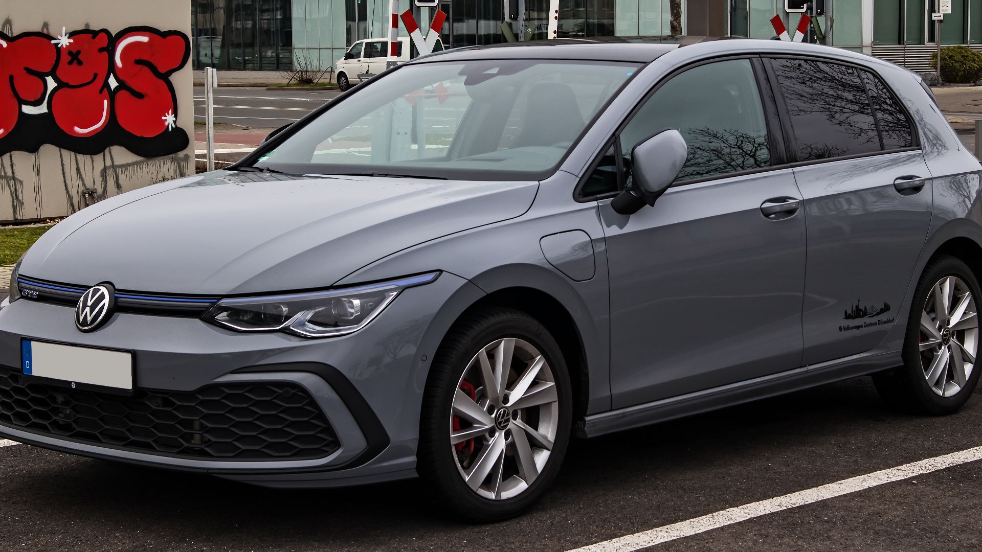 File:VW Golf GTE (VIII) – f 02012021.jpg