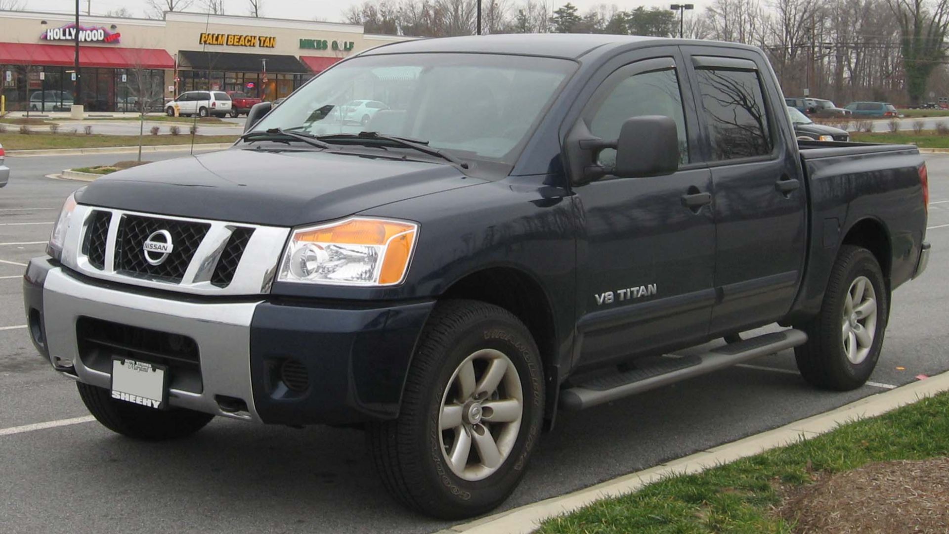 File:2008 Nissan Titan.jpg