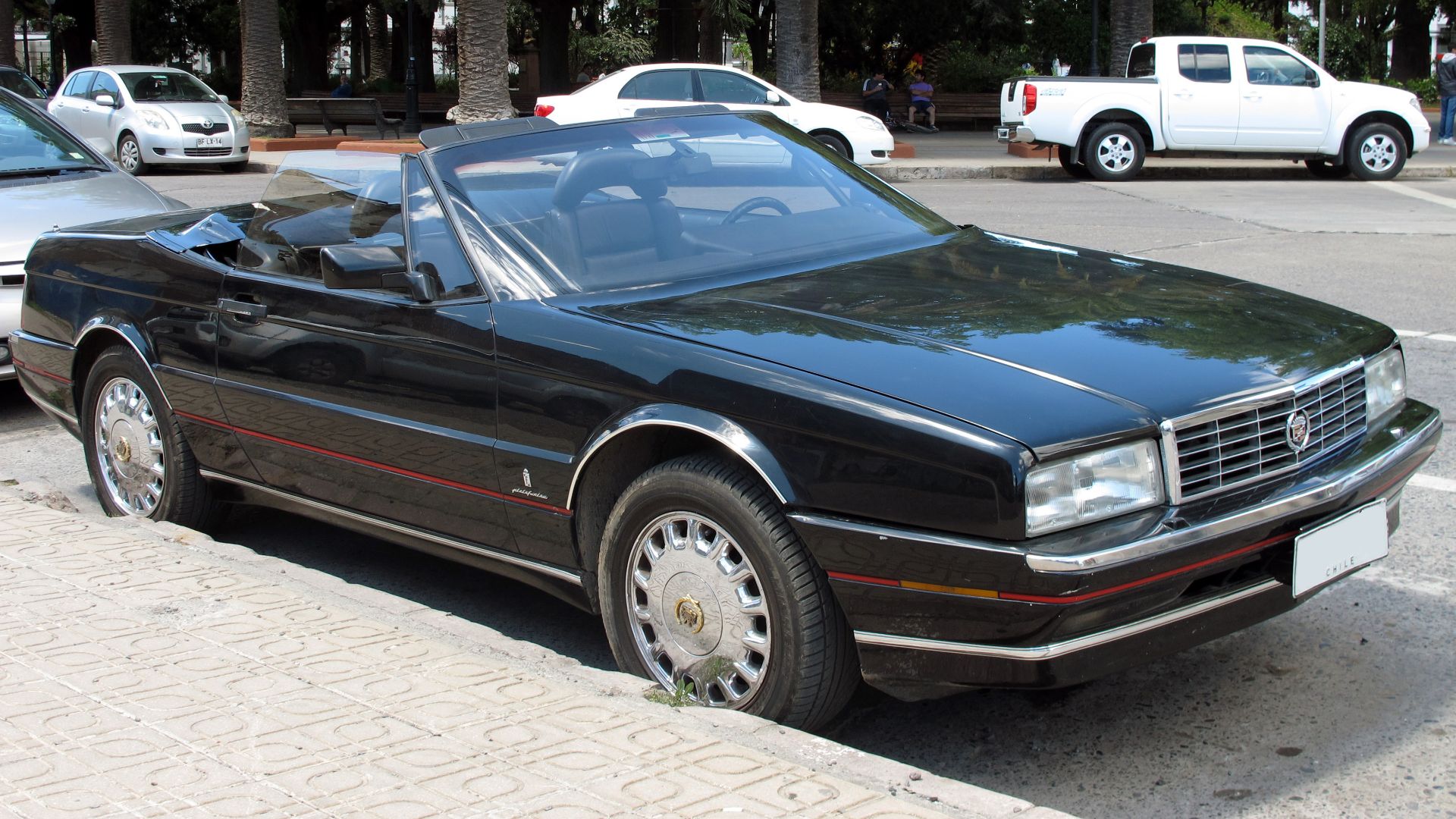 File:Cadillac Allante 1991 (29367325284).jpg