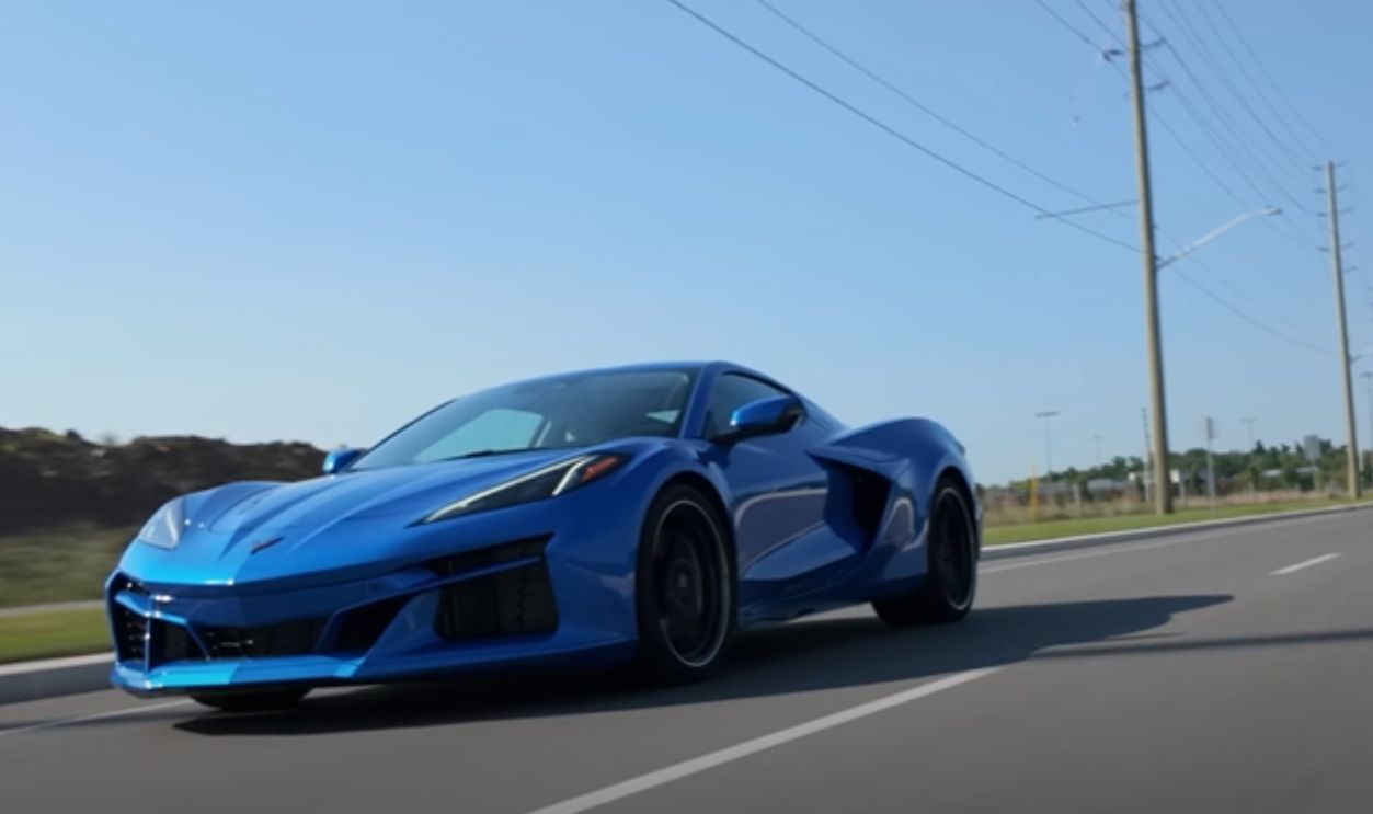 Chevrolet Corvette E-Ray