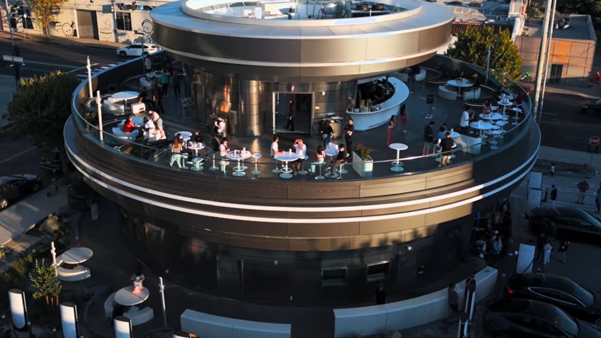 File:Tesla Diner on Connor Caine.jpg