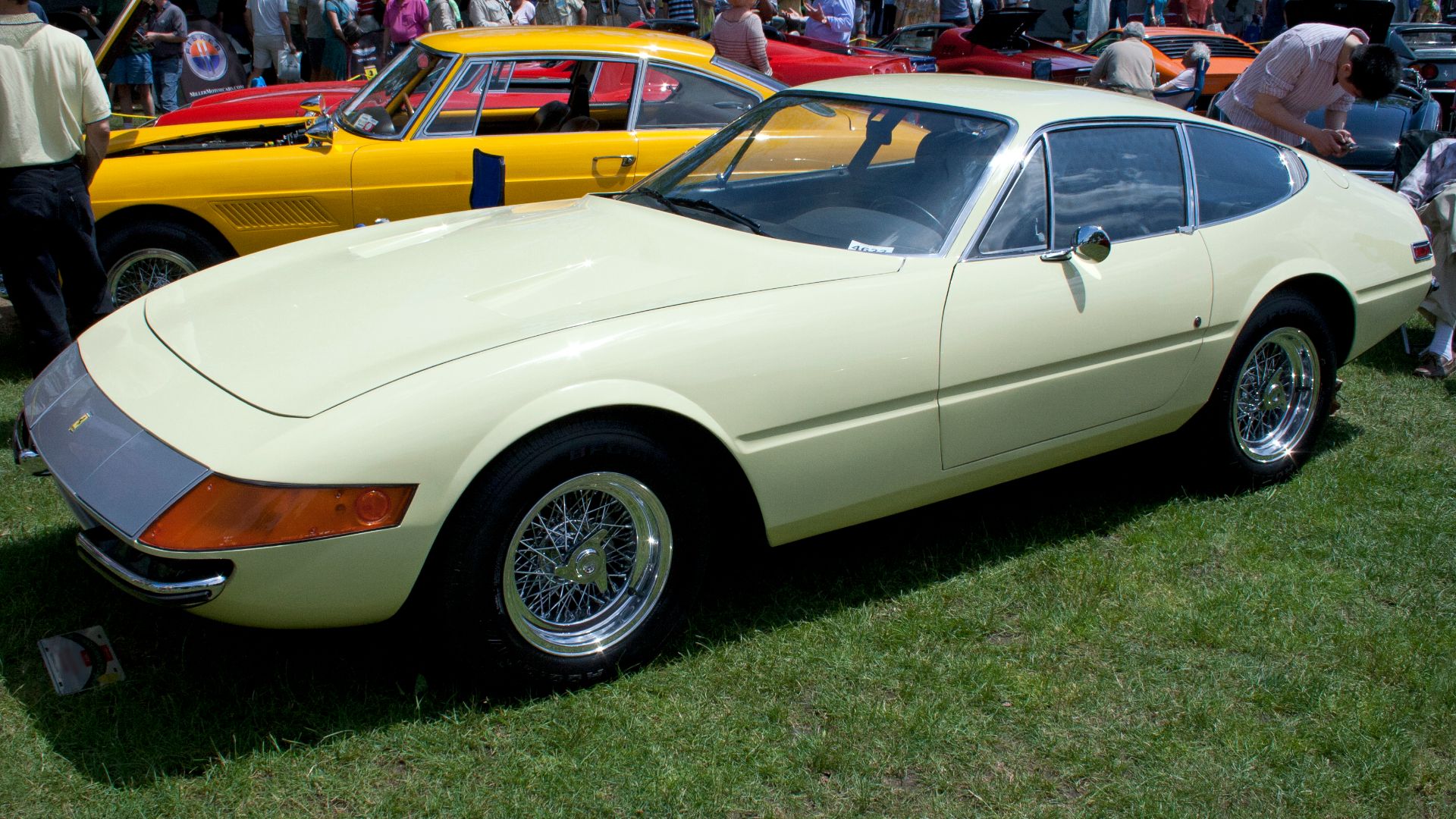 File:1971 Ferrari GTB4 Daytona.jpg