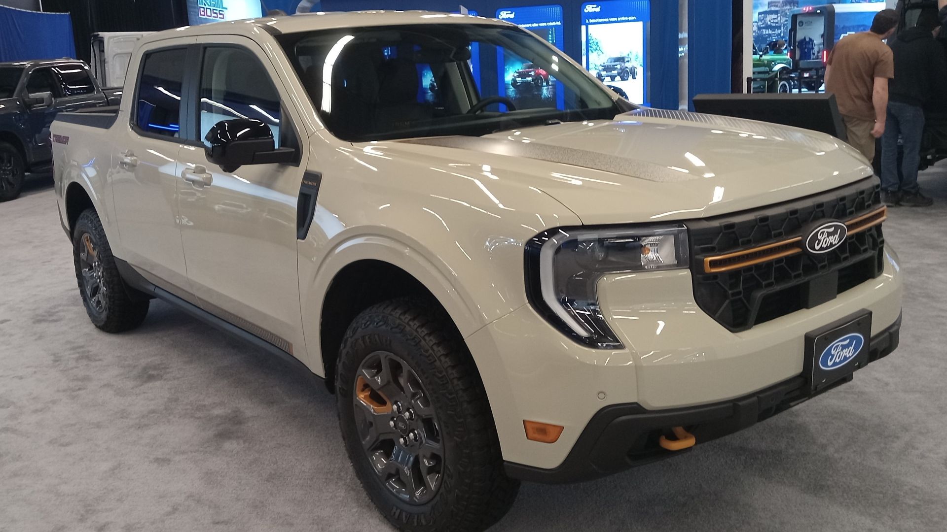 File:2025 Ford Maverick Tremor au SIAM 2025.jpg