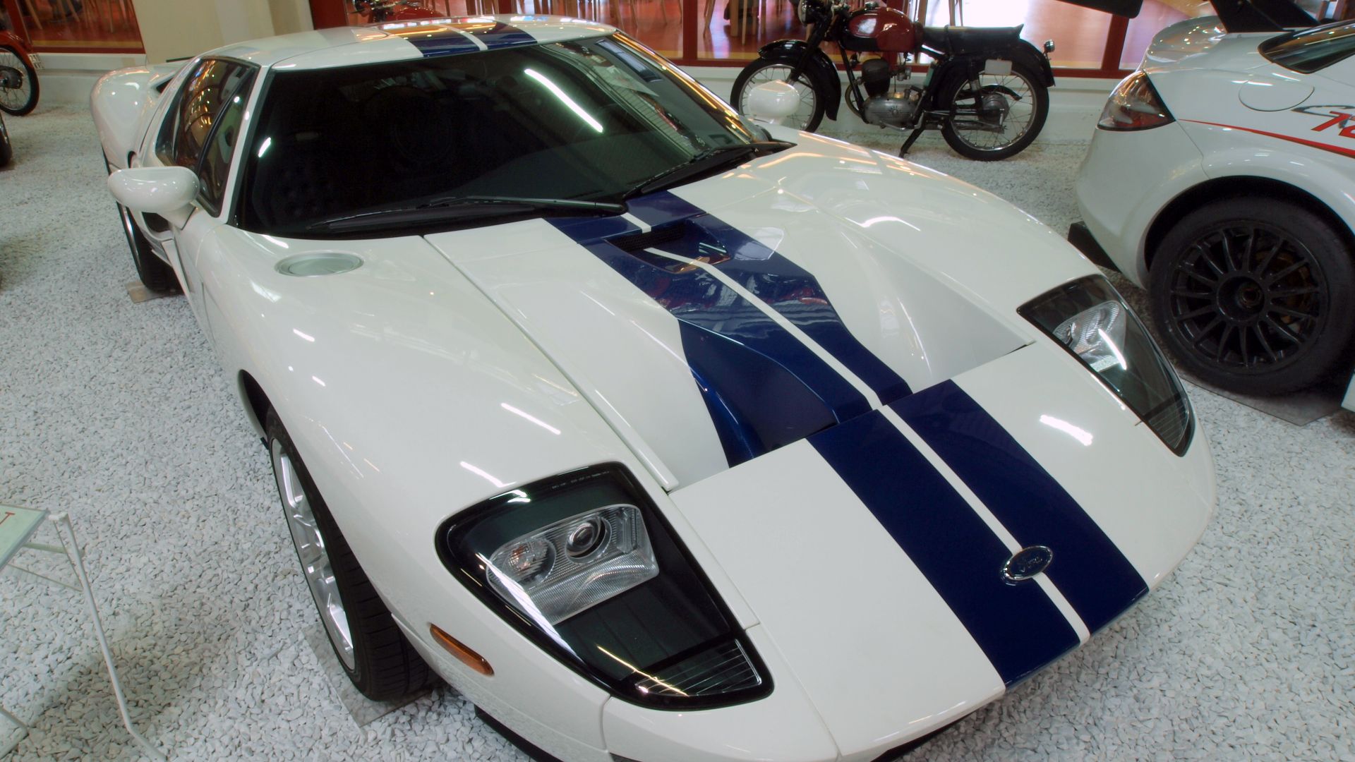 File:2005 Ford GT pic1.JPG