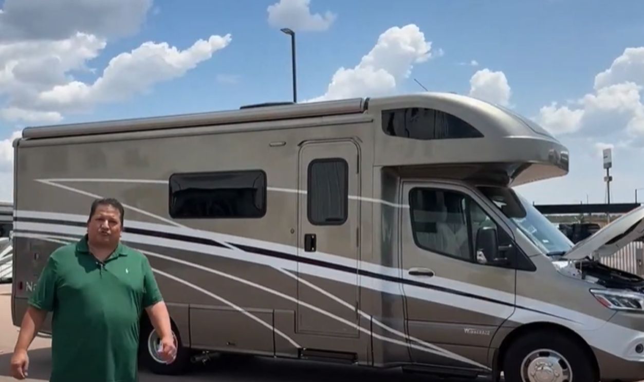 2024 Winnebago Navion 24D