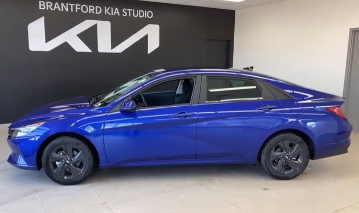 Hyundai Elantra Hybrid (Blue Trim)