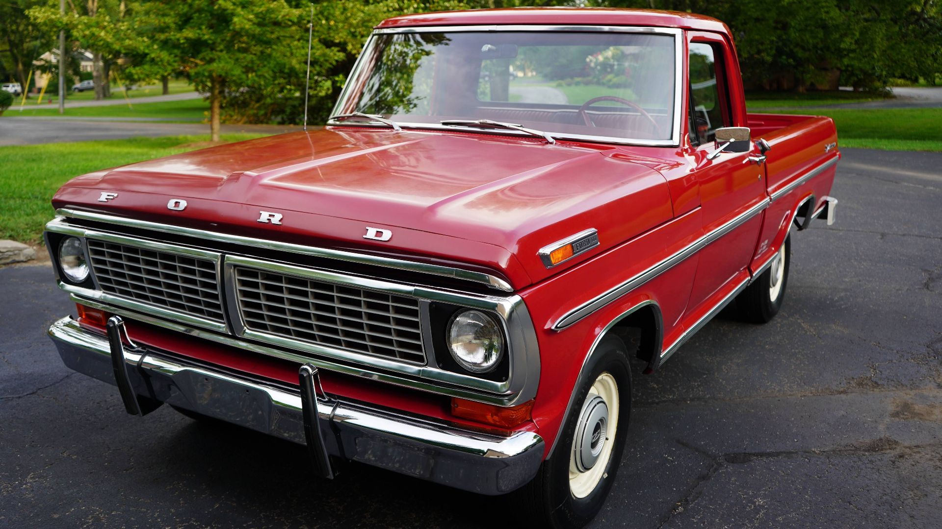 File:1970 Ford F-100.jpg