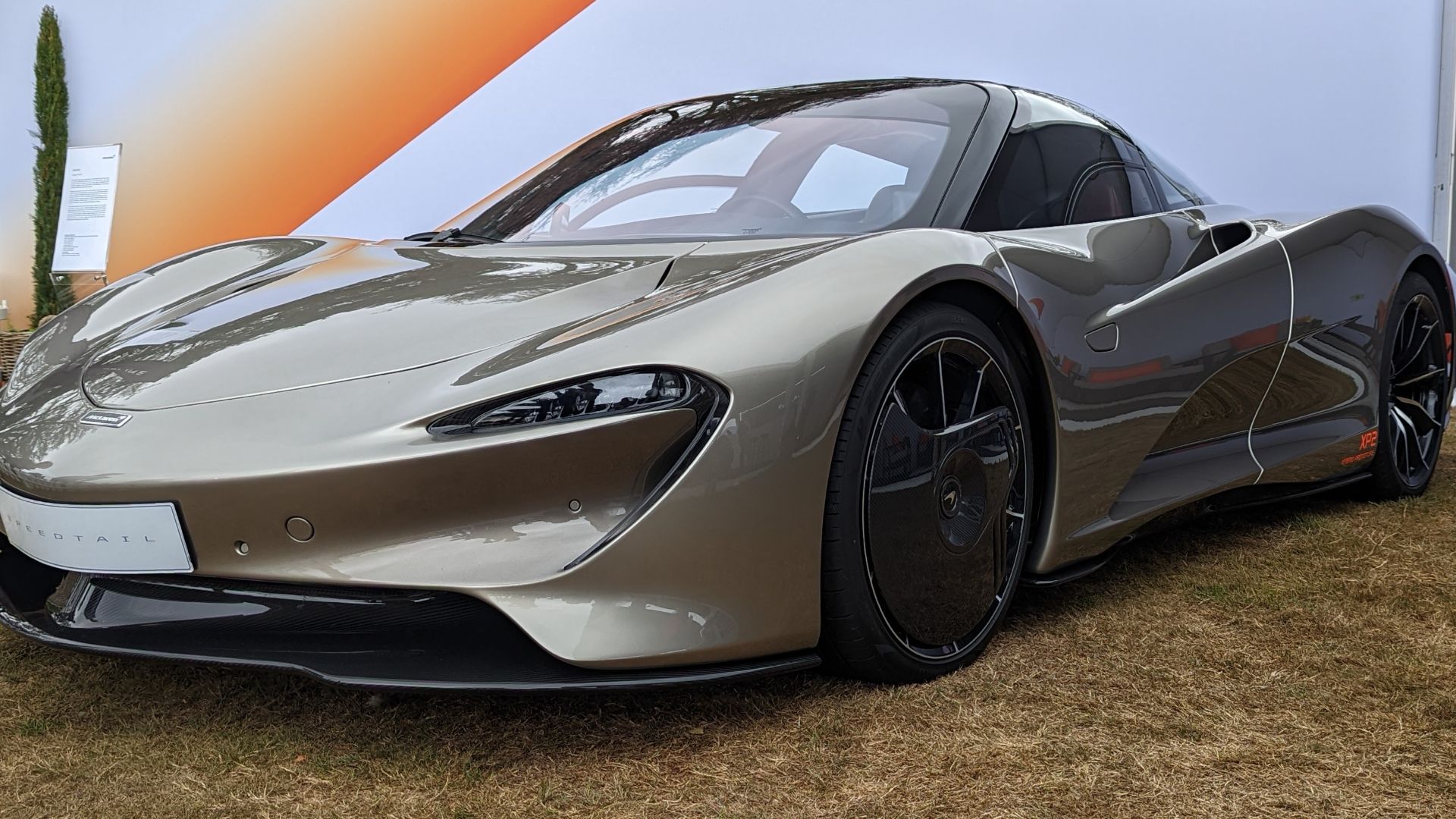 File:McLaren Speedtail 1.jpg