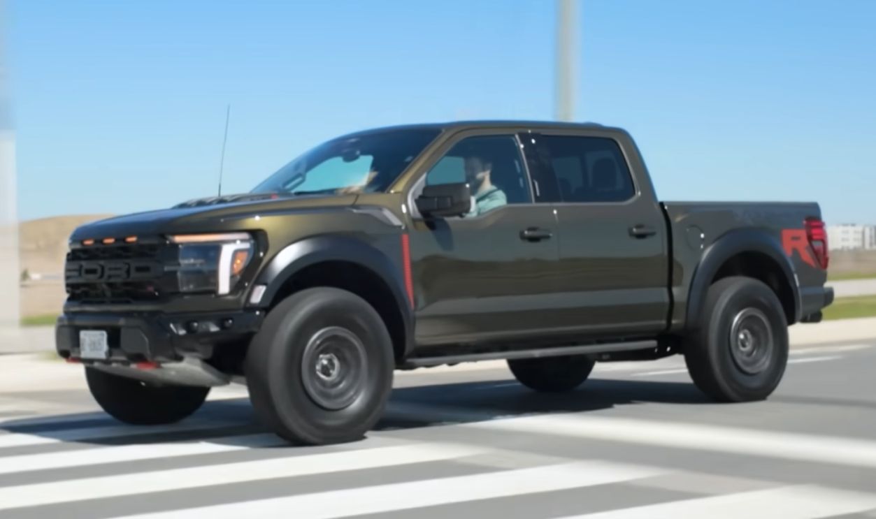 Ford F-150 Raptor R