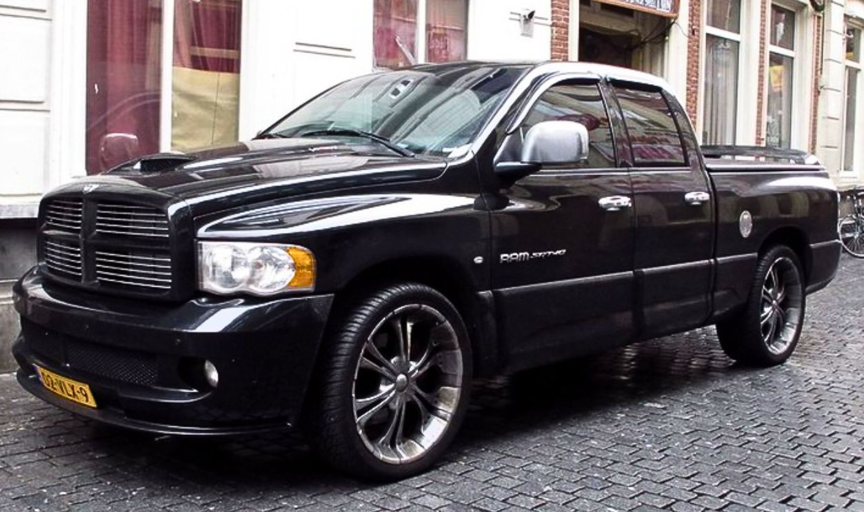 Dodge Ram SRT-10