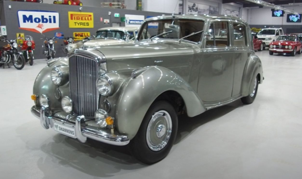 1950 Bentley Mark VI Set To Auction