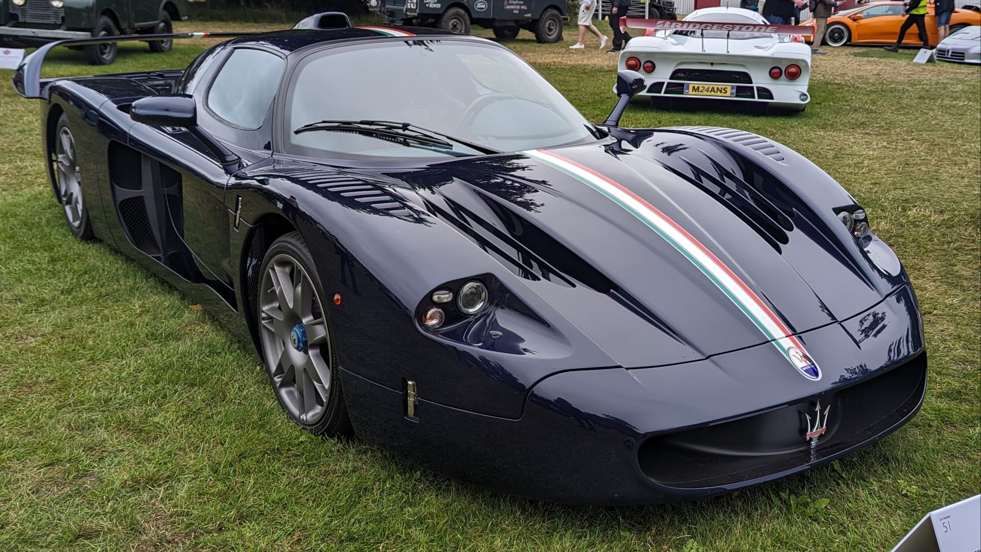 File:2005 Maserati MC12.jpg