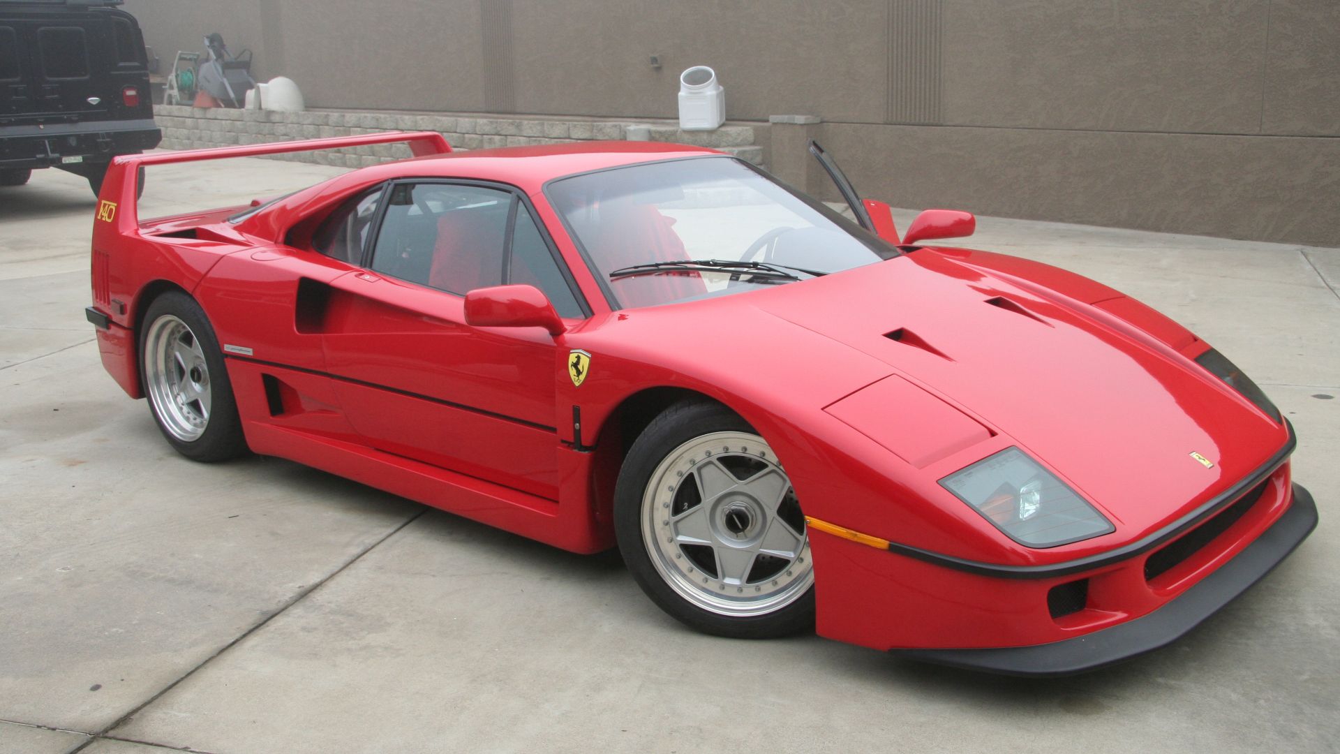 File:Ferrari F40 side.JPG