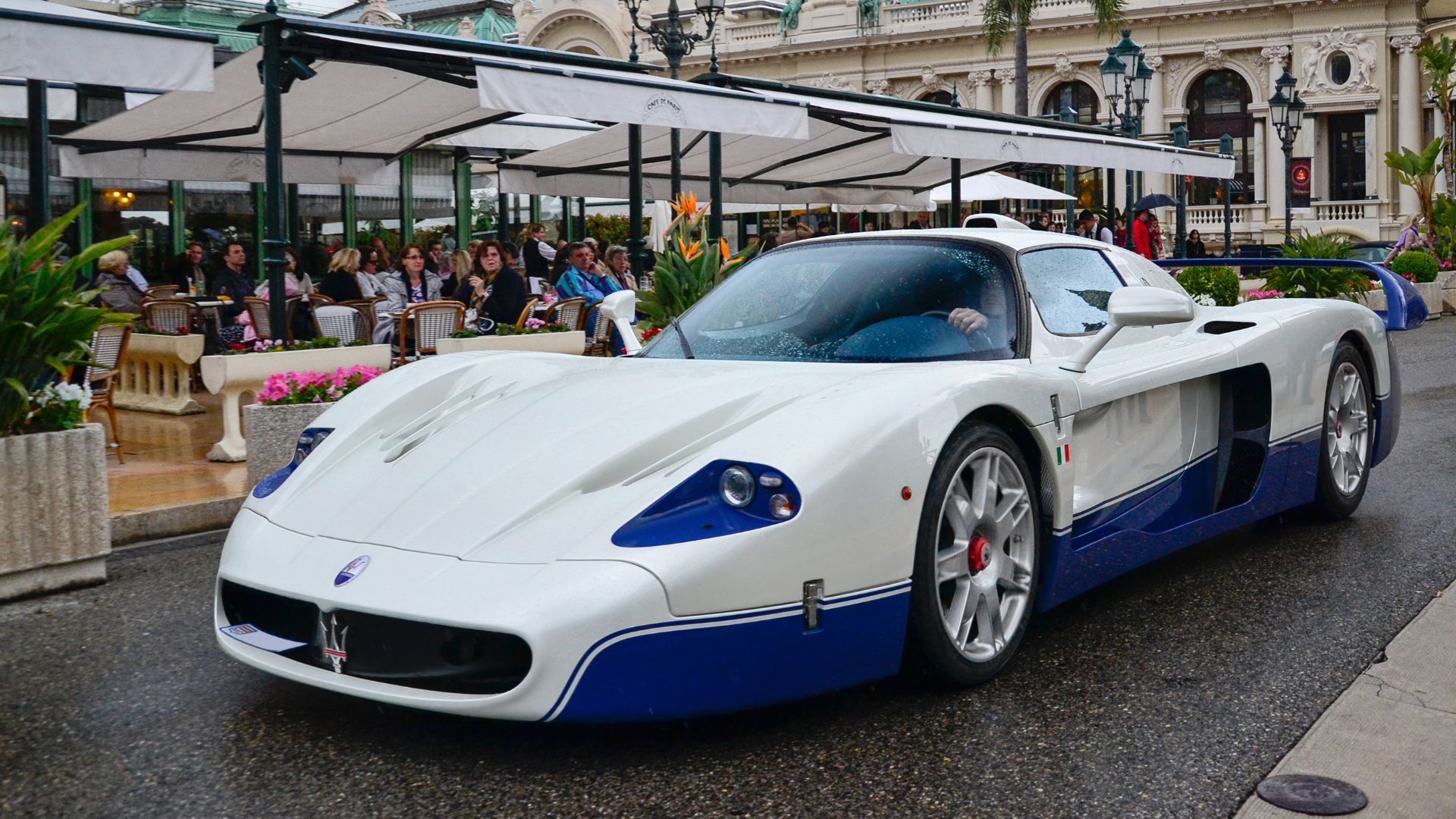 File:Maserati MC12 (8675041842).jpg