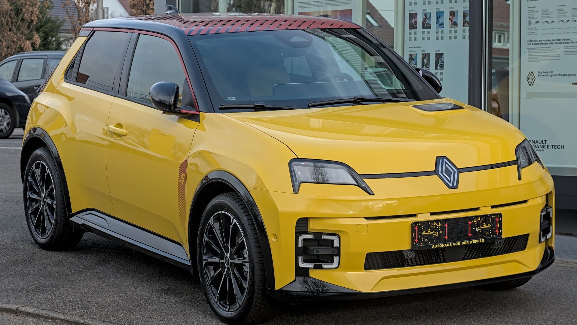 File:Renault 5 E-Tech Electric DSC 7281.jpg