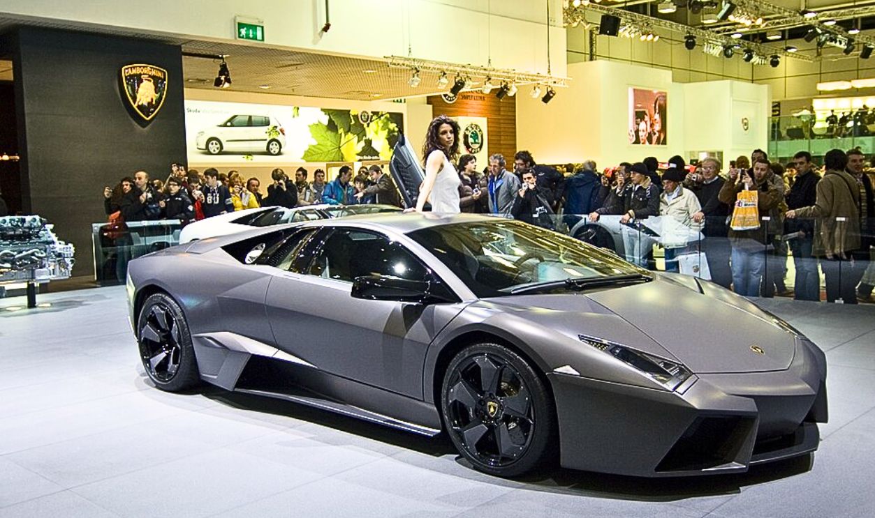 Lamborghini Reventón–Specs