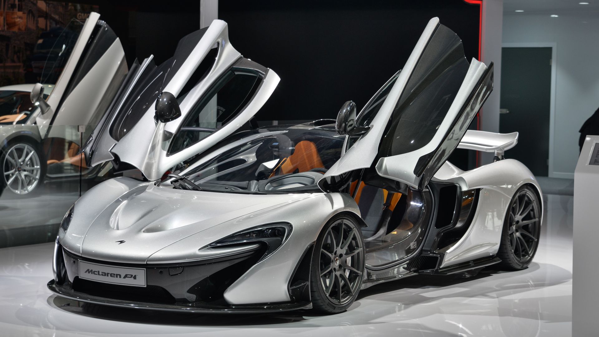 File:McLaren P1 (17184239187).jpg