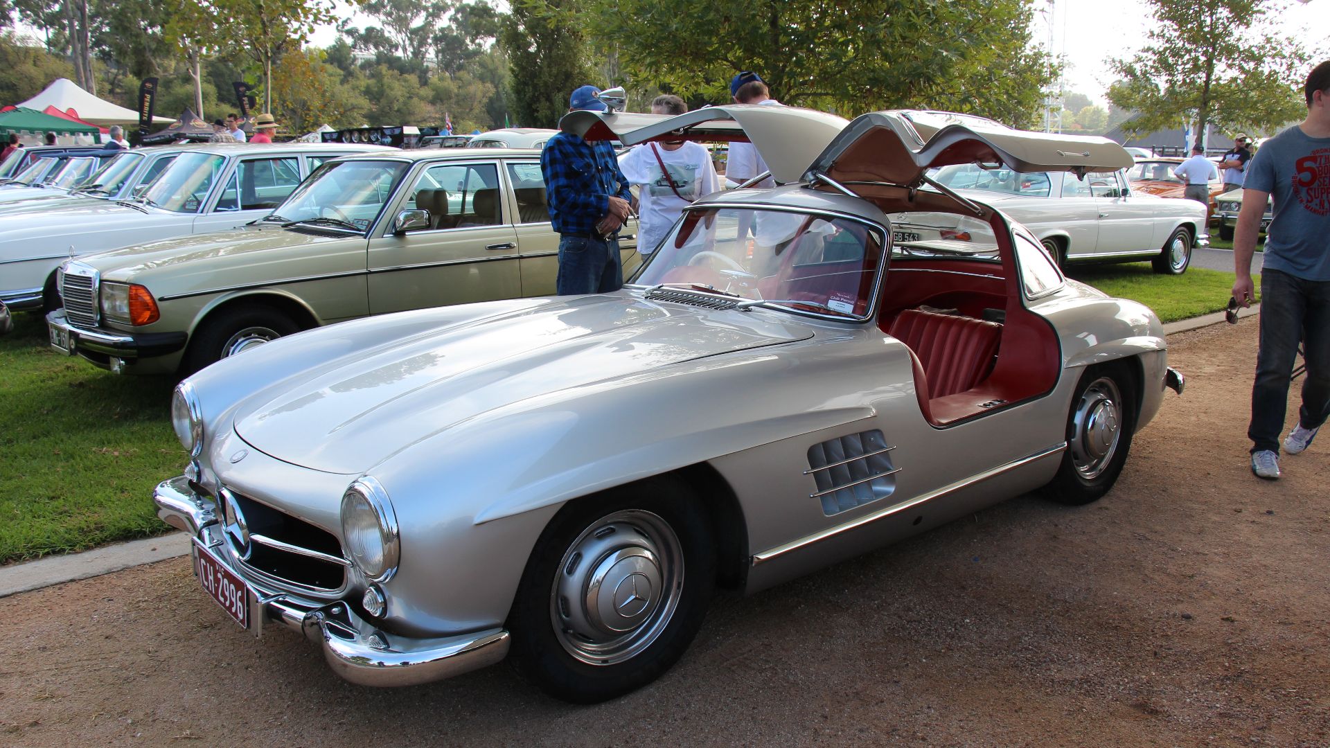 File:1956 Mercedes Benz 300 SL Gullwing (15345035681).jpg