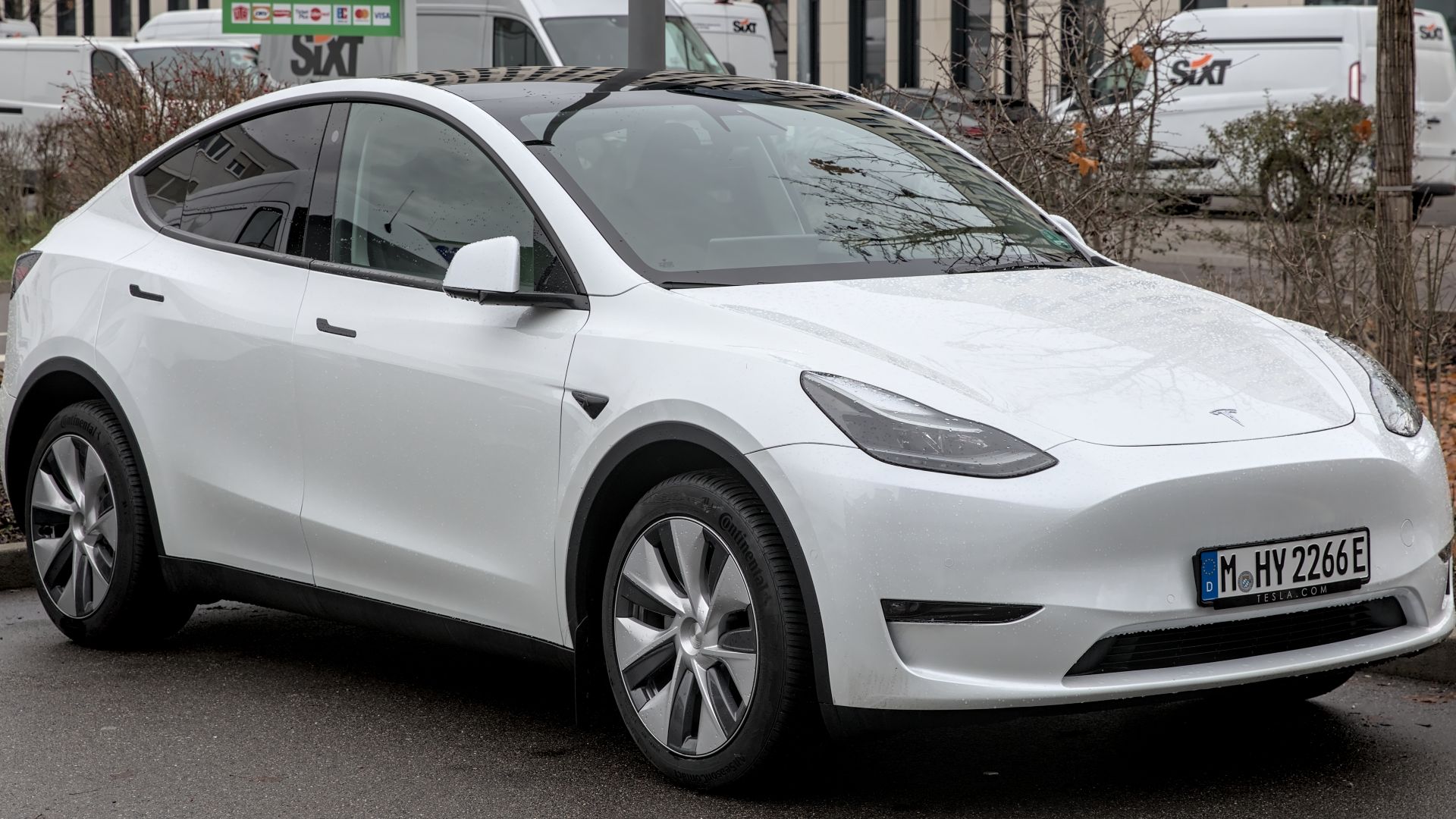 File:Tesla Model Y 1X7A6211.jpg