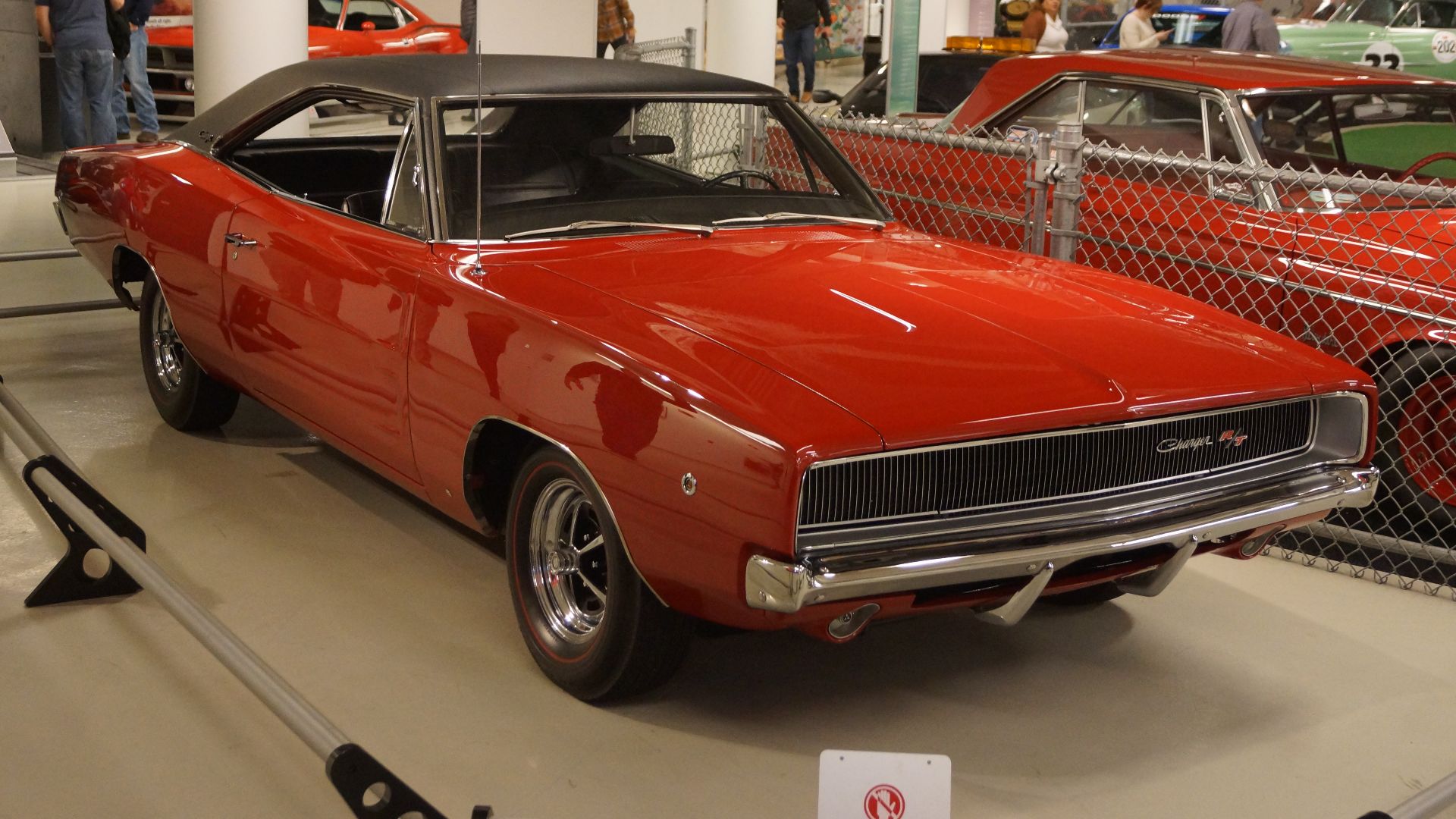 File:1968 Dodge Charger R-T (30933870284).jpg