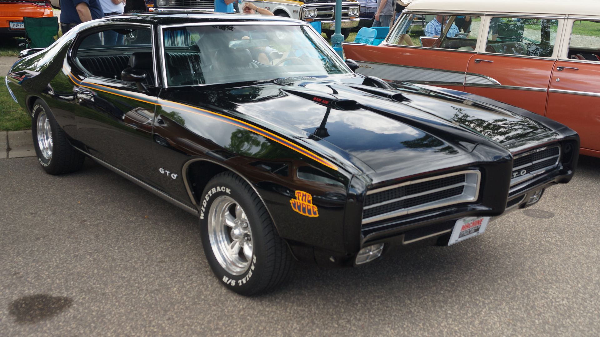 File:1969 Pontiac GTO