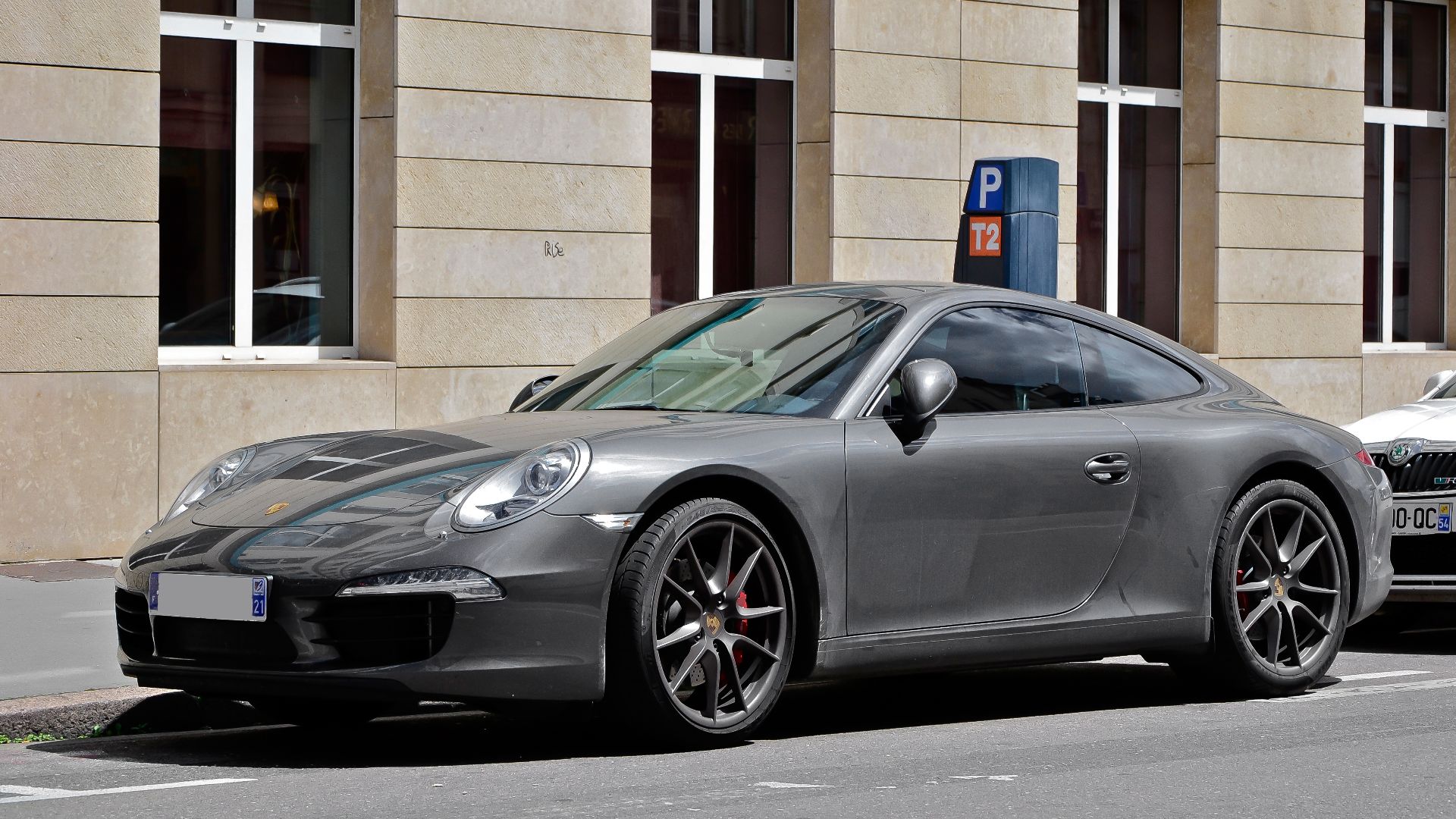 File:Porsche 911 Carrera S (7170127281).jpg