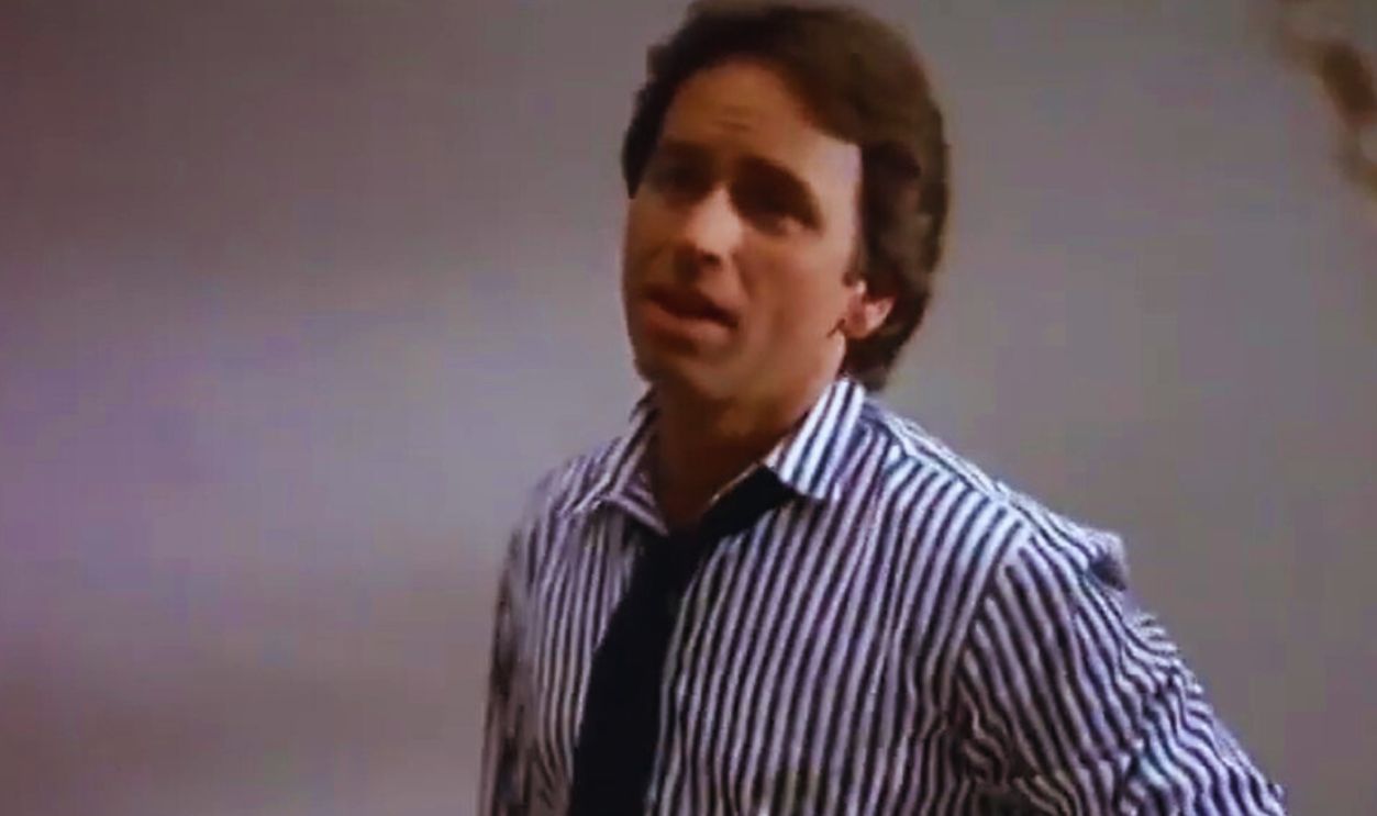 Screenshot from Hooperman (1987)