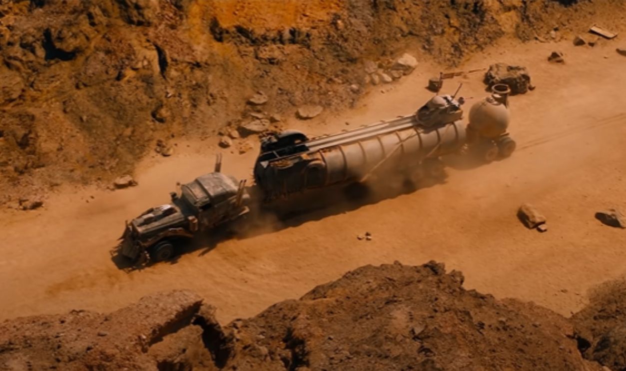 Screenshot from Mad Max: Fury Road (2015)
