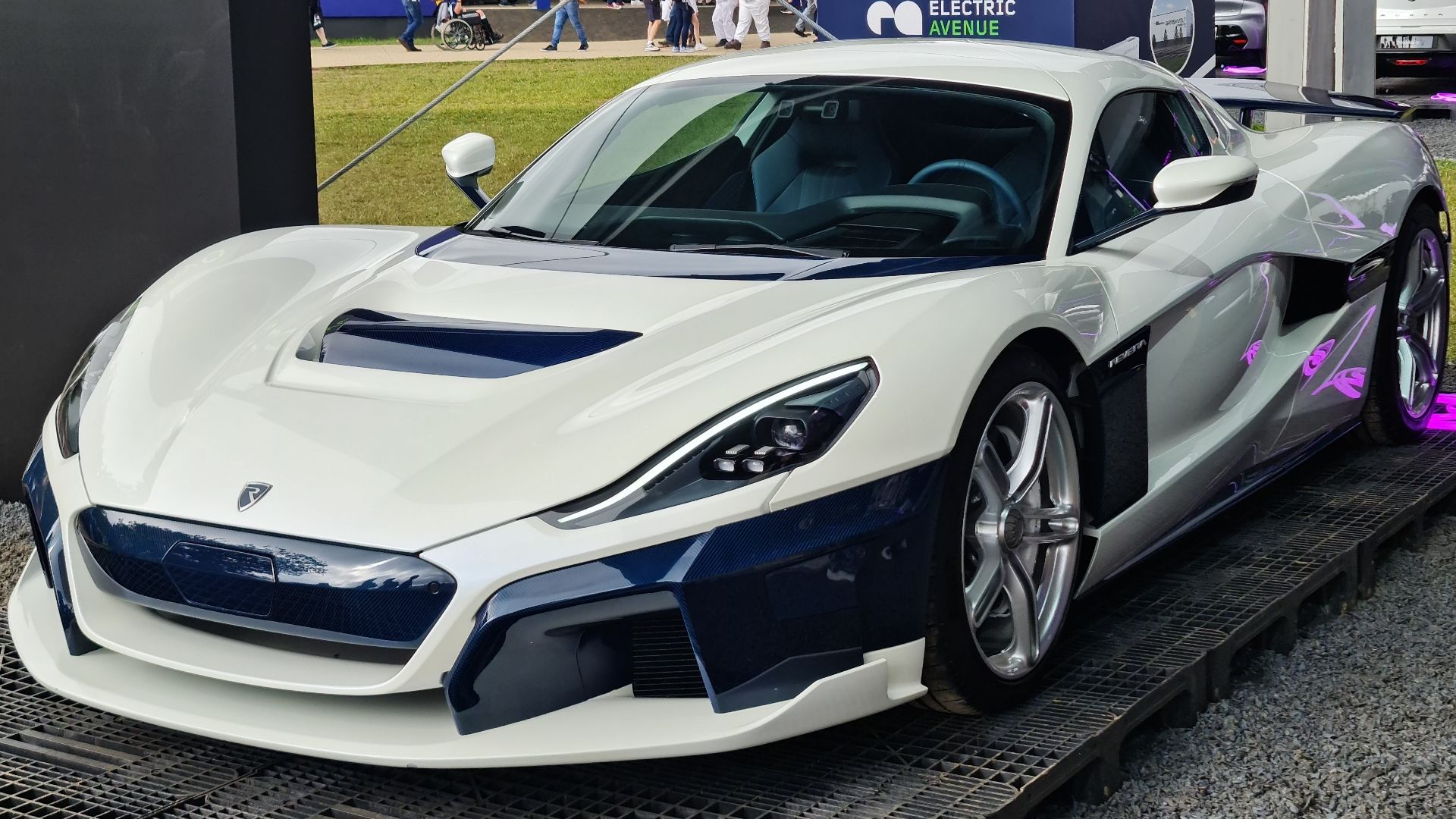 File:Rimac Nevera.jpg