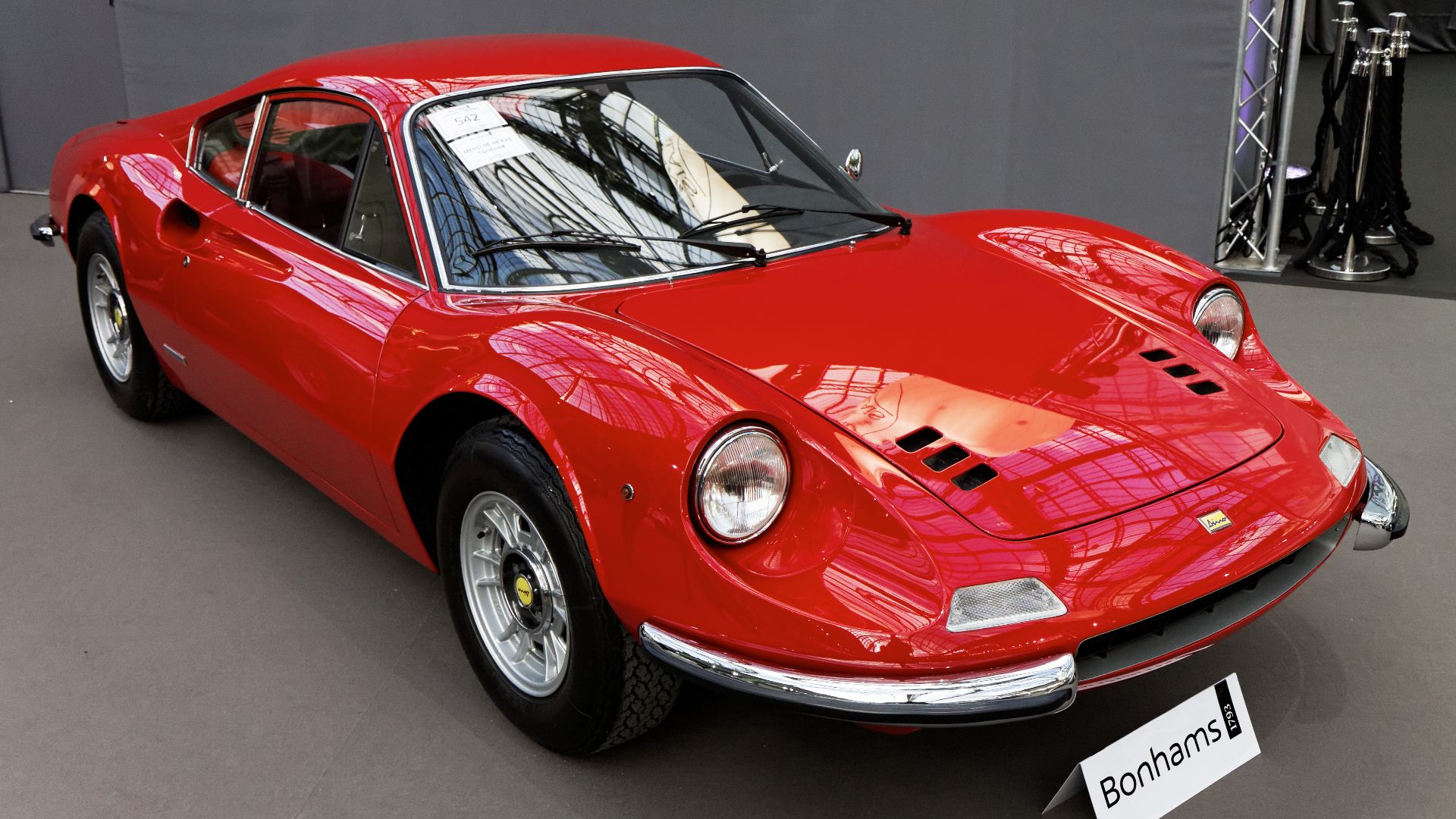 File:Paris - Bonhams 2013 - Ferrari Dino 246 GT Berlinetta - 1973 - 001.jpg