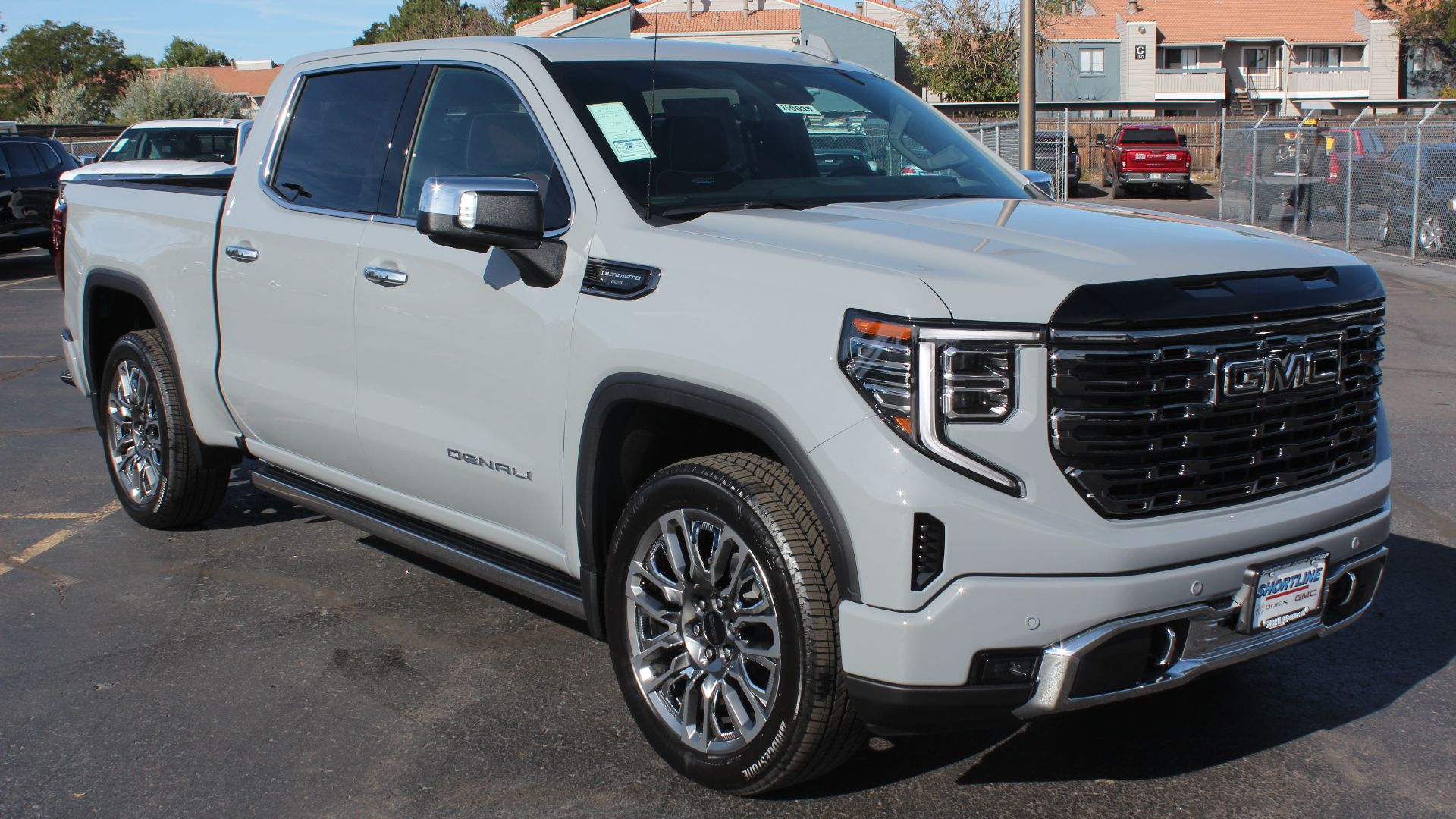 File:2025 GMC Sierra 1500 Denali Ultimate in Thunderstorm Gray.jpg