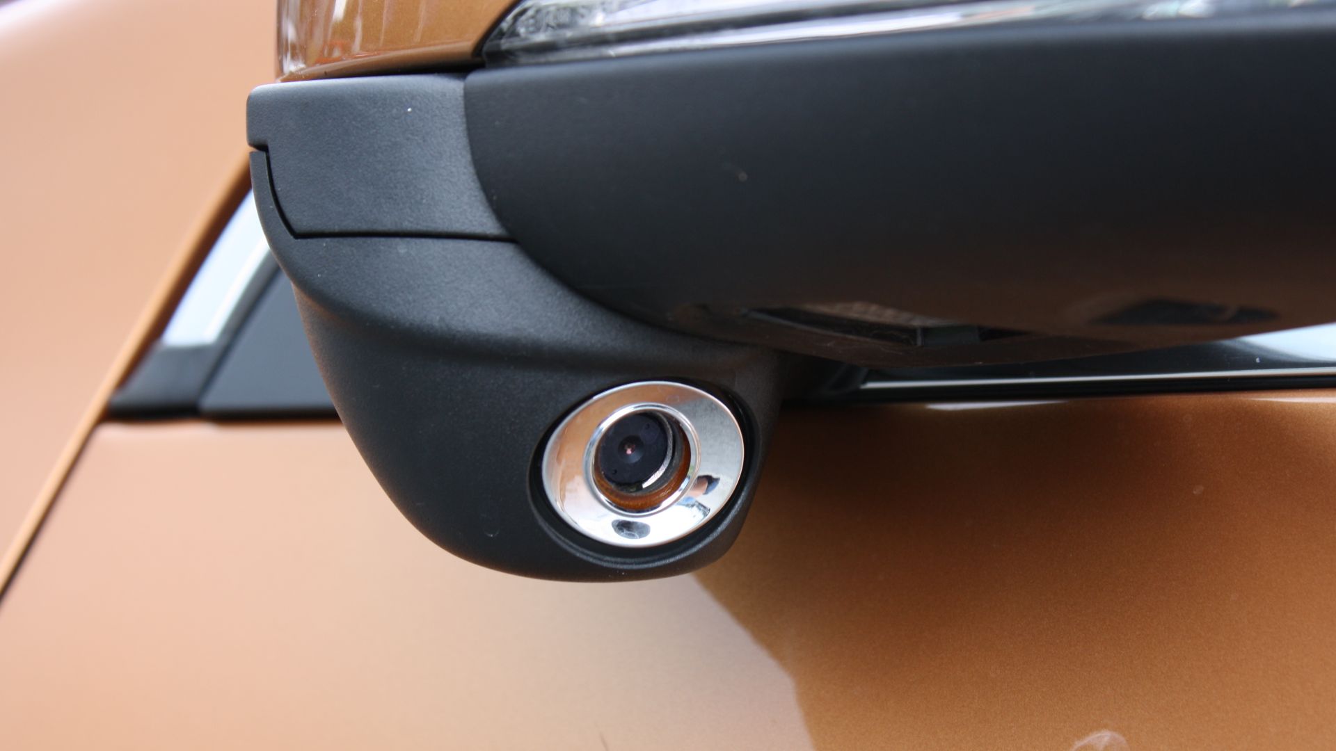File:Volvo s60 2010 camera side 4831427005 d827d7586e z.jpg