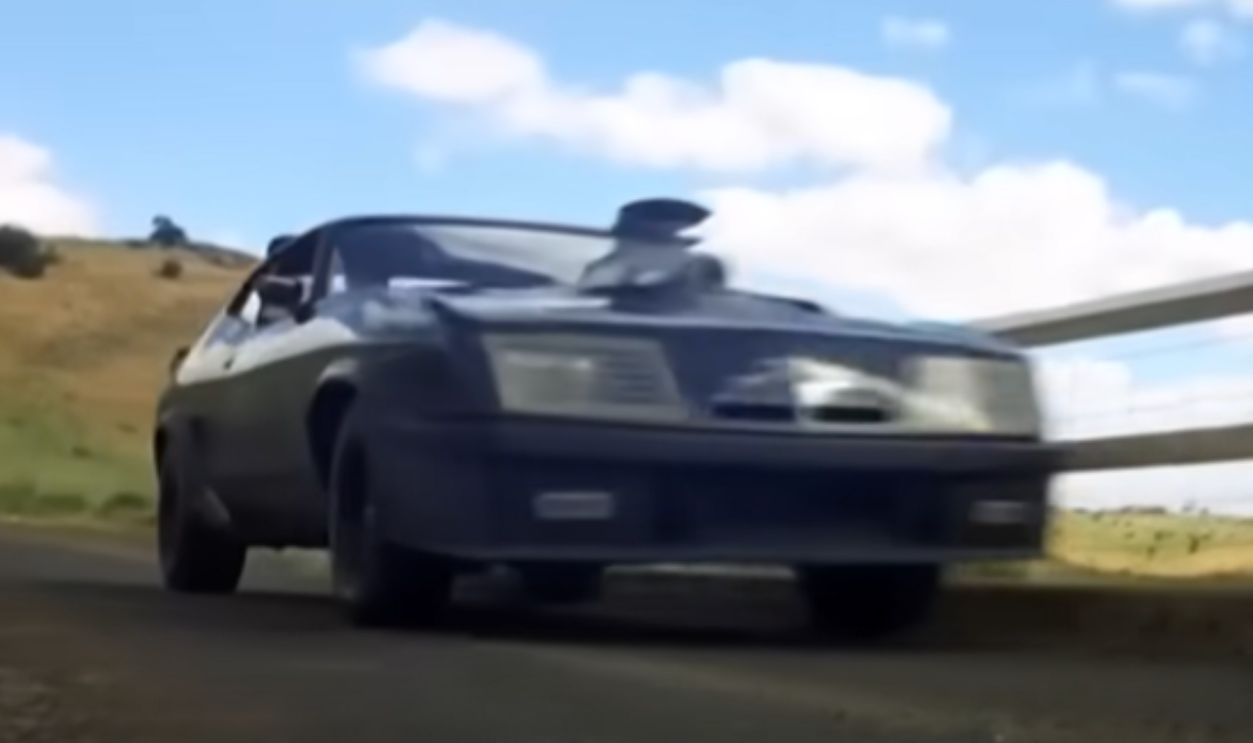 Screenshot from Mad Max 2 (1981)