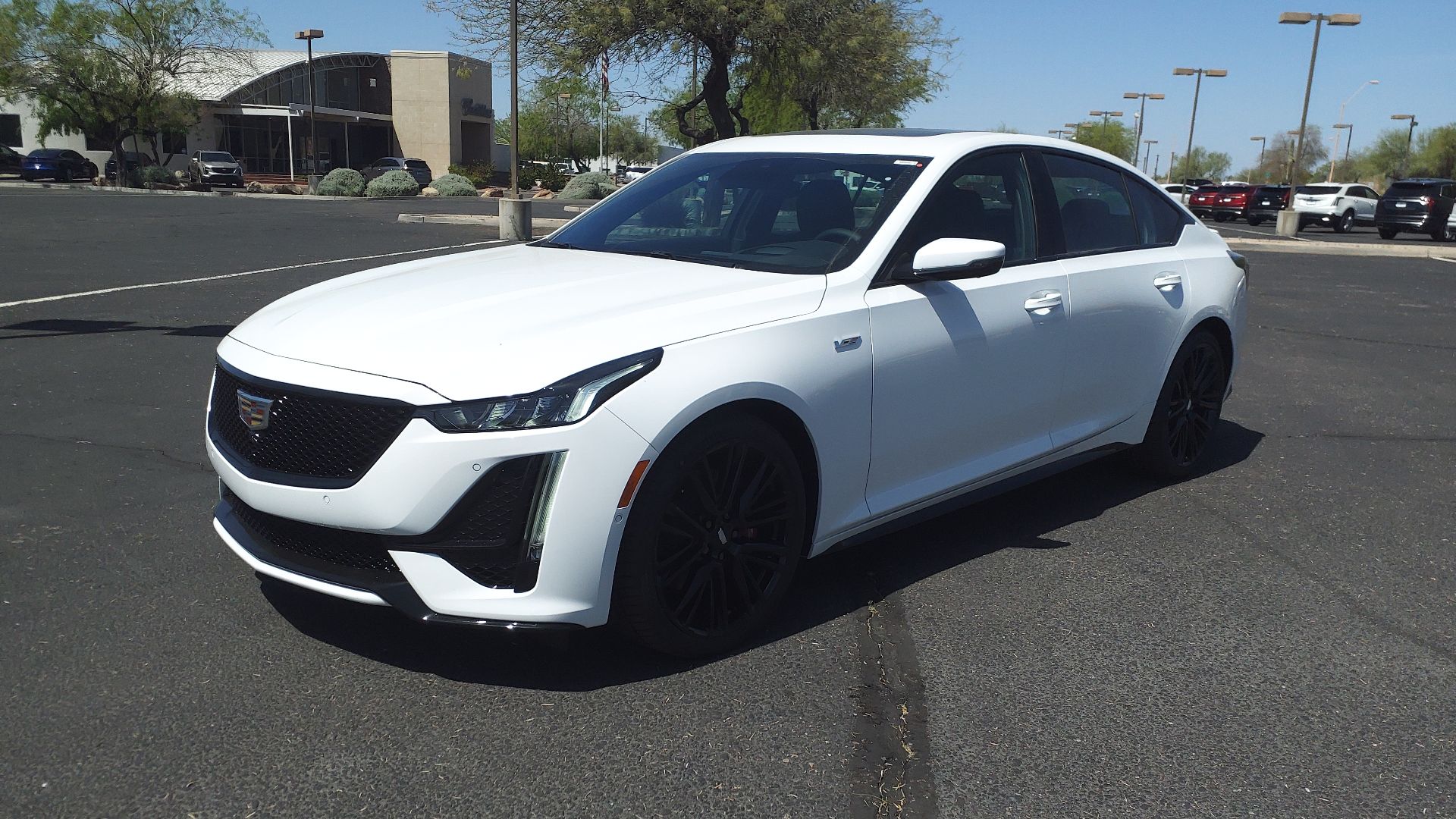 File:23 Cadillac CT5-V Blackwing (1).jpg