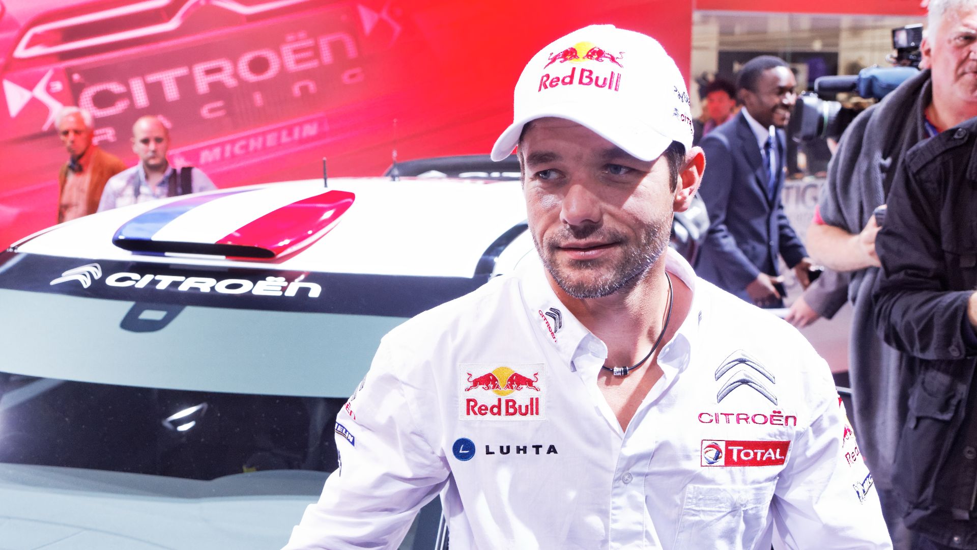 File:Sébastien Loeb - Mondial de l'Automobile de Paris 2012 - 234.jpg