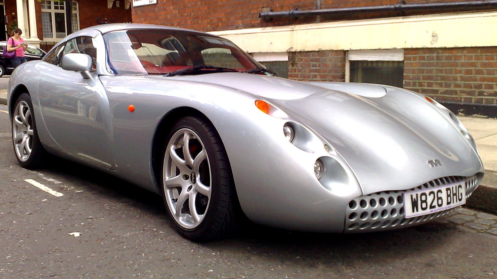 File:TVR-Tuscan.jpg