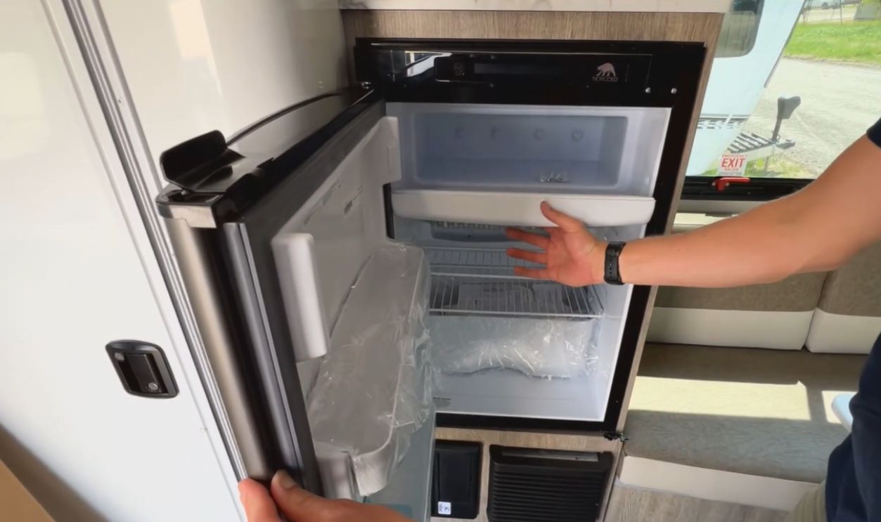 RV refrigerator