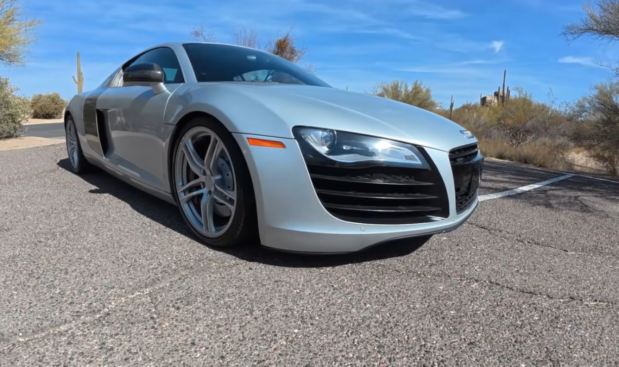 2008 Audi R8 – Iron Man (2008)