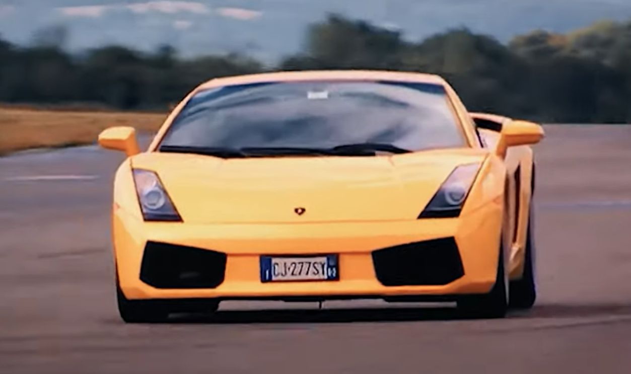 2003 Lamborghini Gallardo – The Dark Knight Rises (2012)