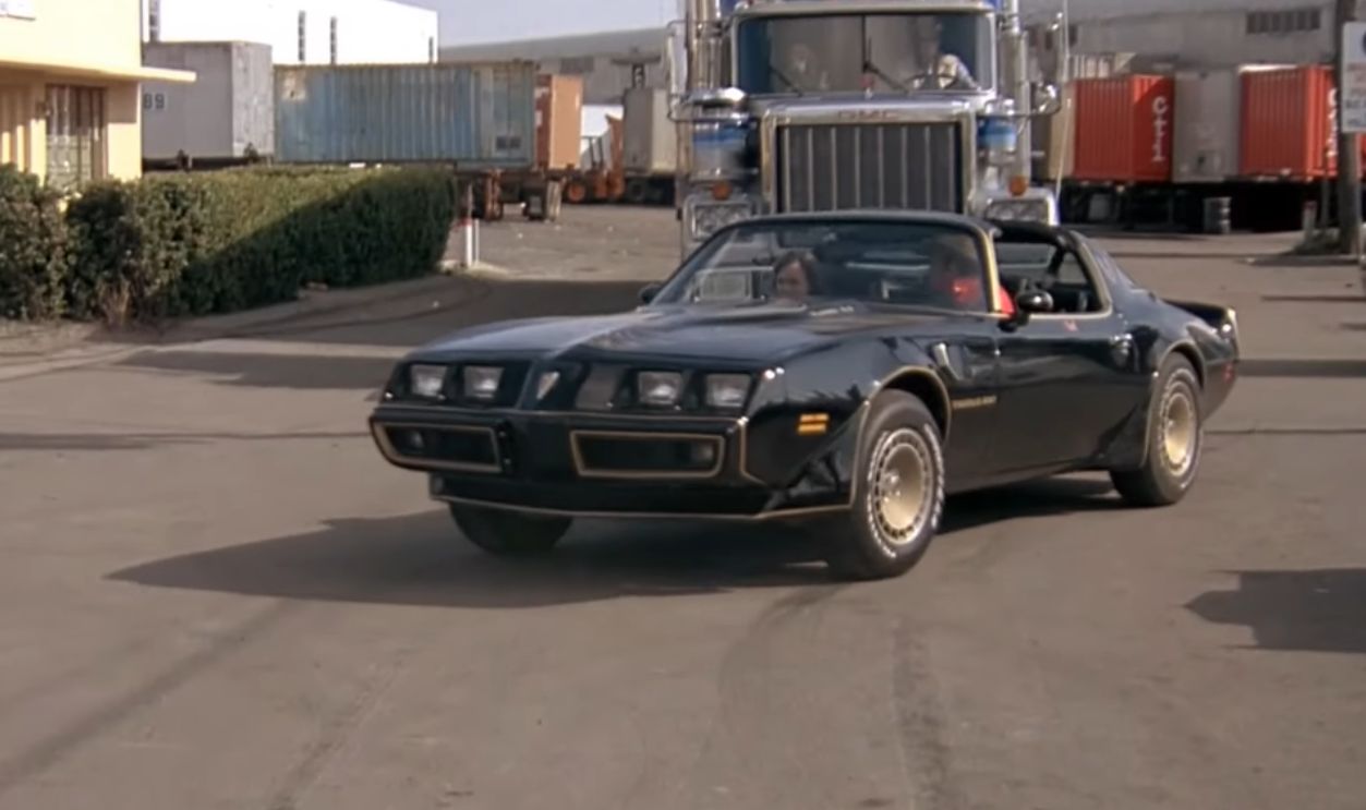 Screenshot from Smokey and the Bandit Part II (1980)