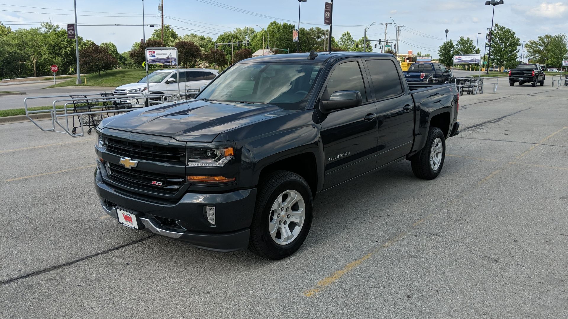File:2018 Silverado 1500 LT Z71.jpg