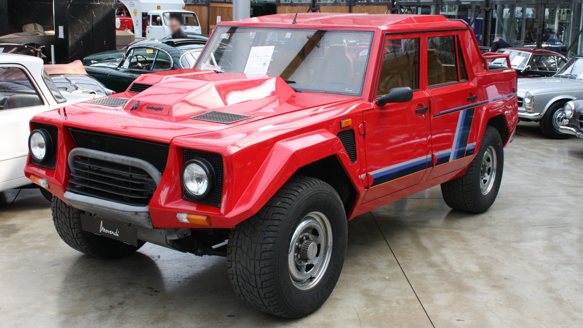 File:Lamborghini LM002 Gen1 Type129 1986-1993 1988 frontleft 2013-03-17 U.JPG