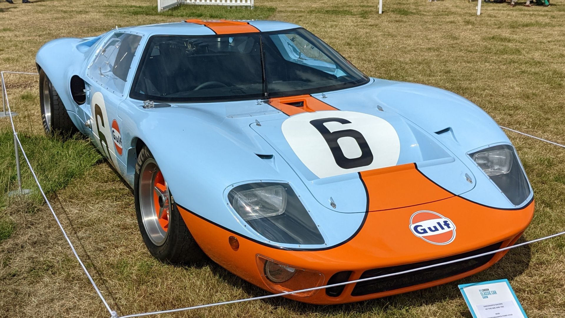 File:Ford GT40 1.jpg